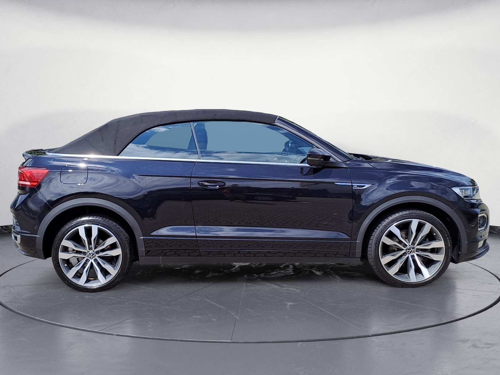 Volkswagen - T-Roc Cabriolet 1.5 TSI ACT OPF DSG R-Line