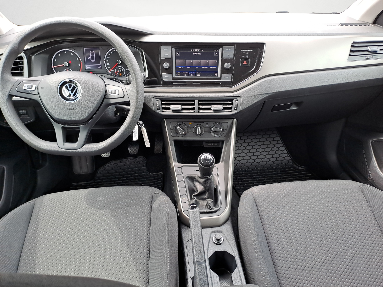 Volkswagen - Polo 1.0 Comfortline