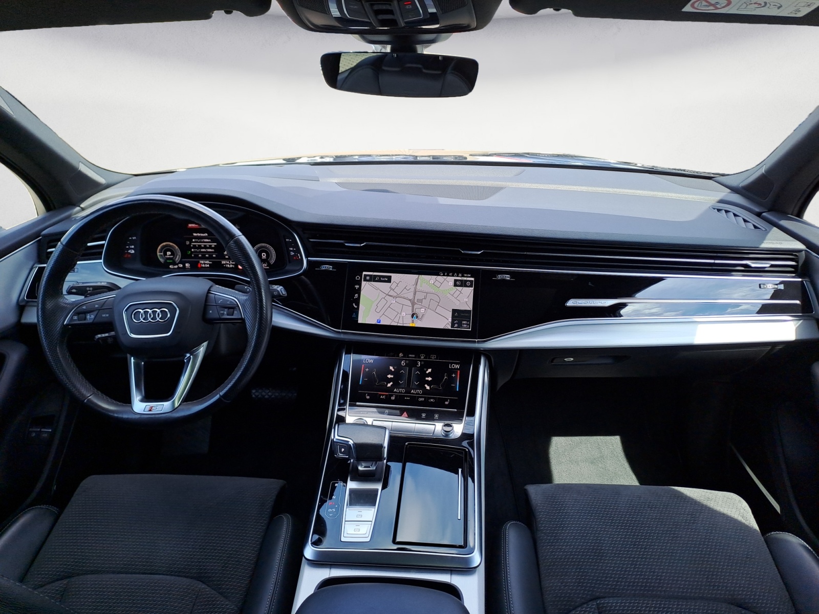 Audi - Q7 55 TFSI e quattro tiptr.