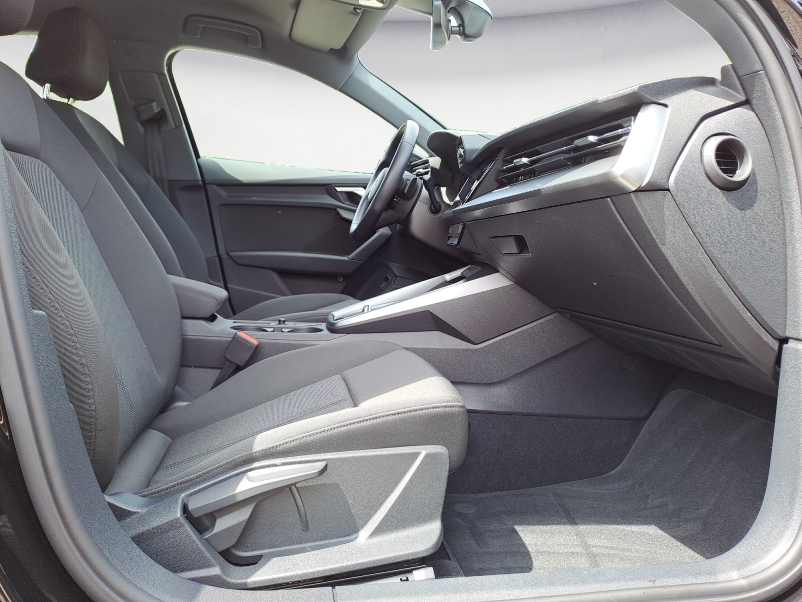 Audi - A3 40 TFSIe Sportback S tronic advanced