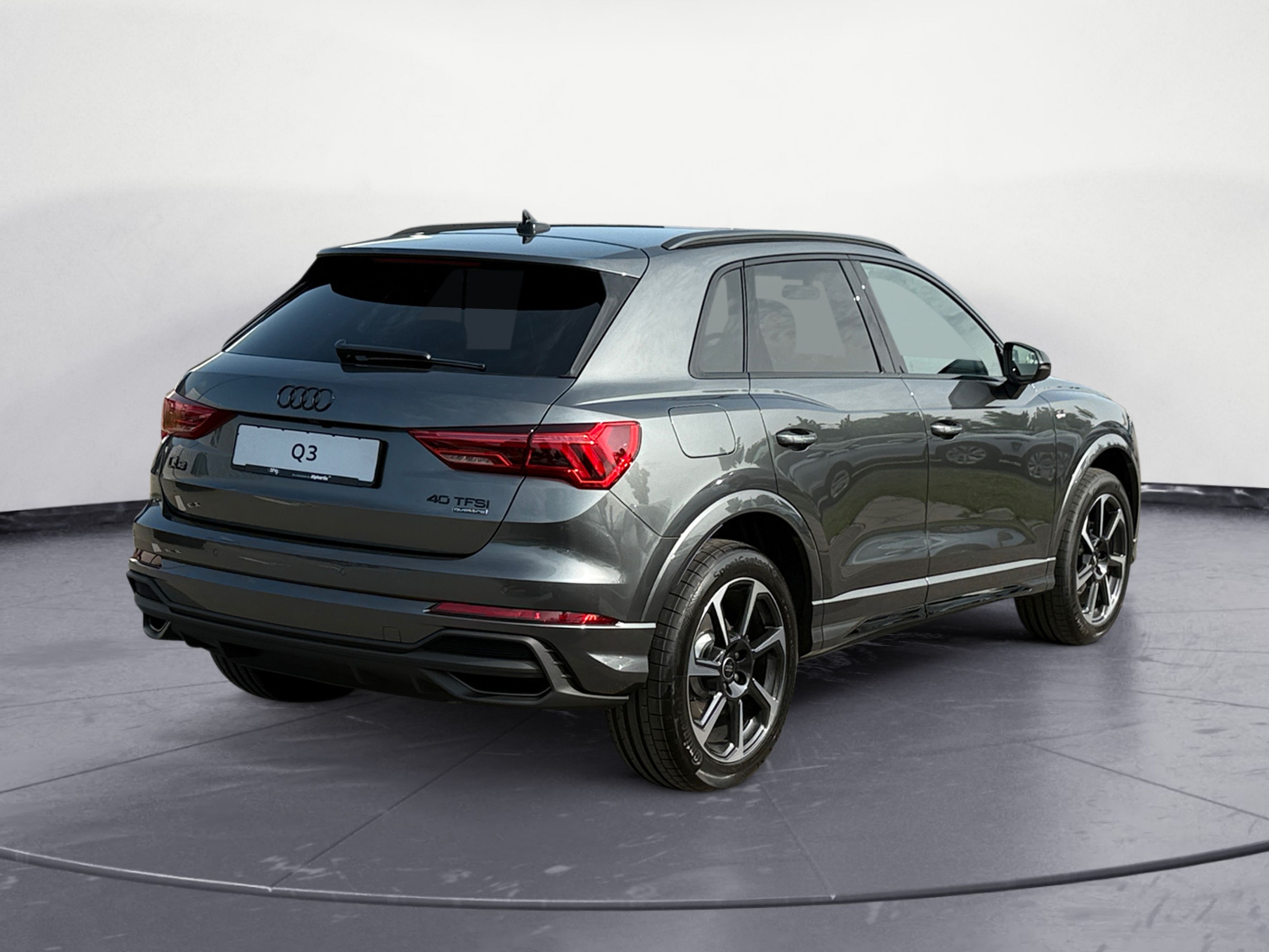 Audi - Q3 S line 40 TFSI quattro 140(190) kW(PS) S tronic