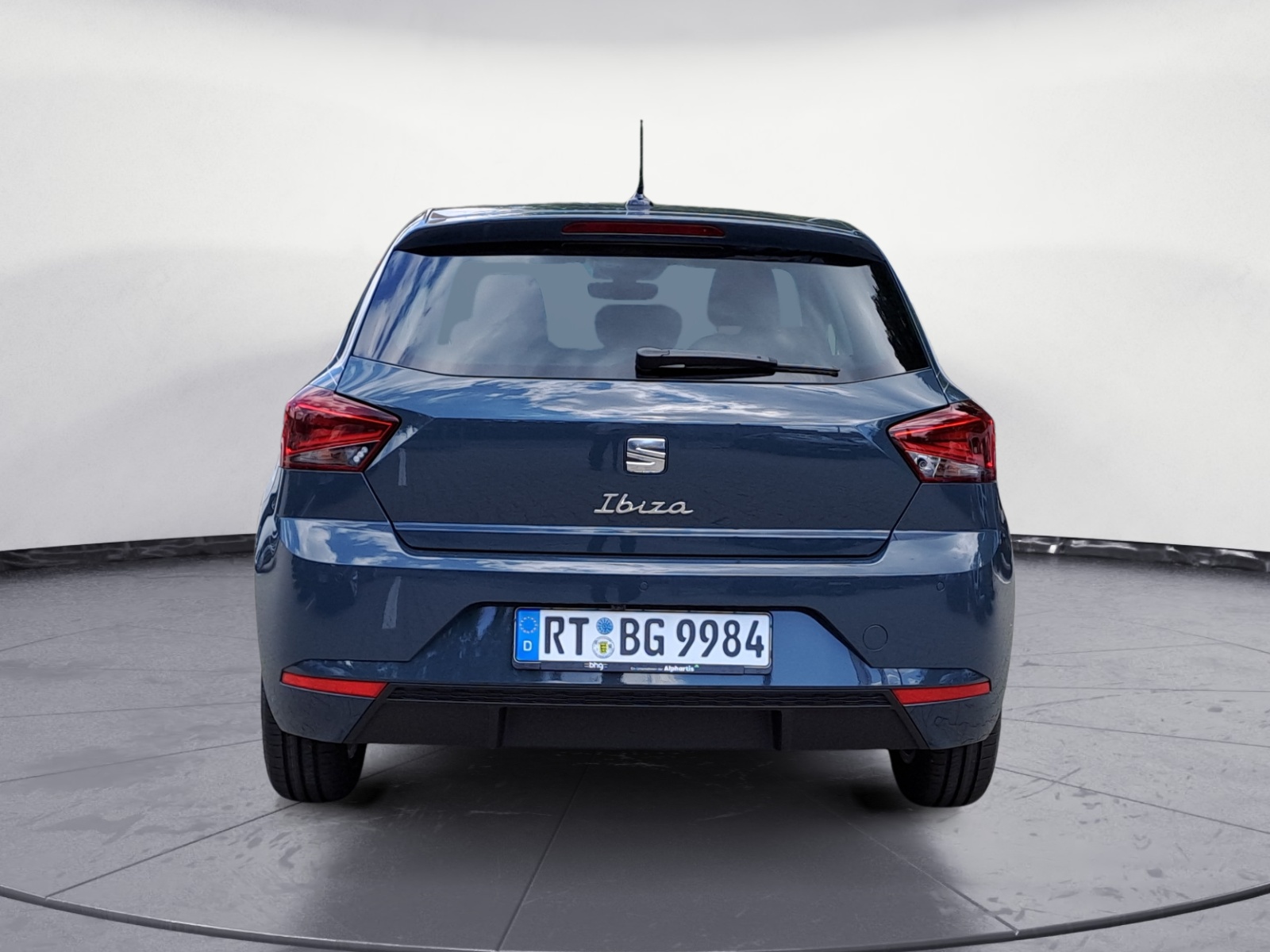 Seat - Ibiza Road Edition 1.0 TSI  7-Gang-DSG