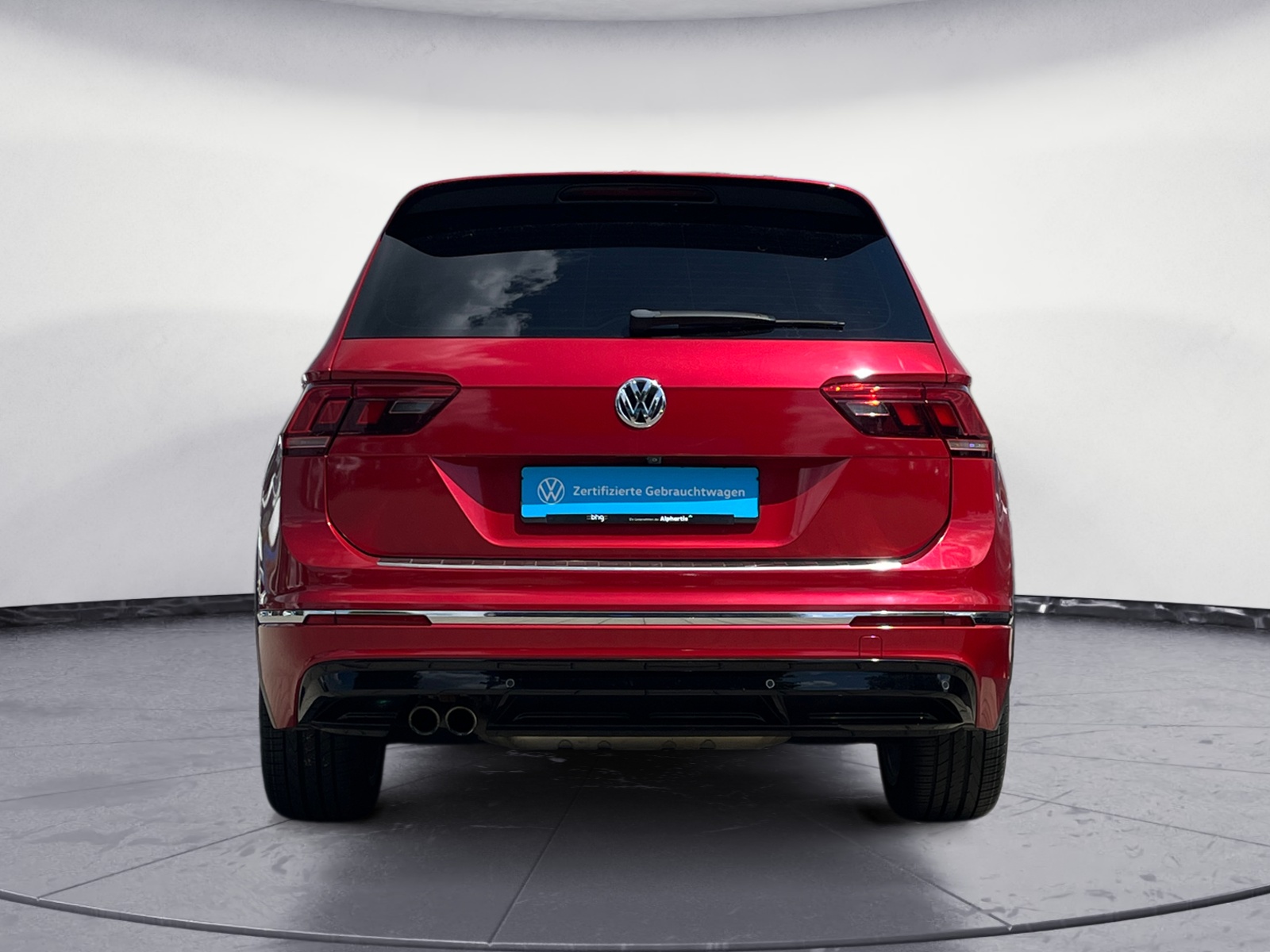 Volkswagen - Tiguan 2.0 TSI 4Motion DSG Sound