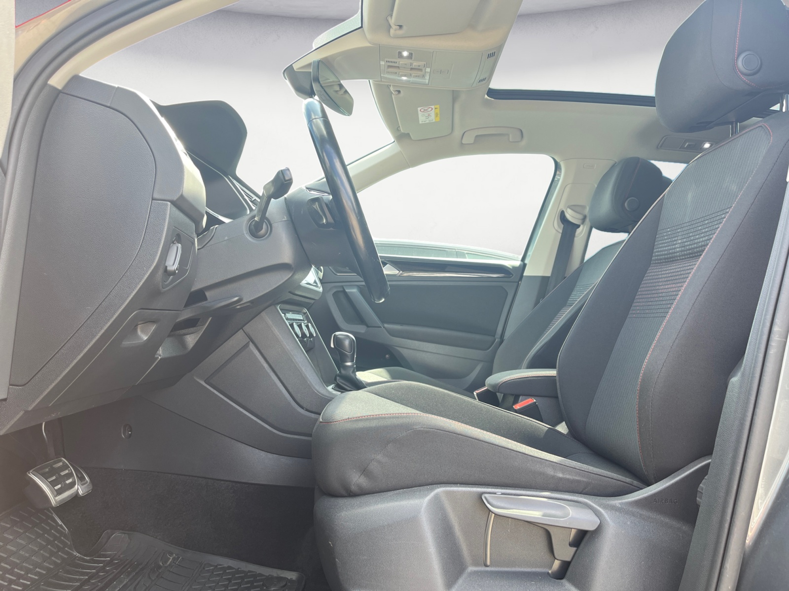 Volkswagen - Tiguan 2.0 TSI 4Motion DSG Sound