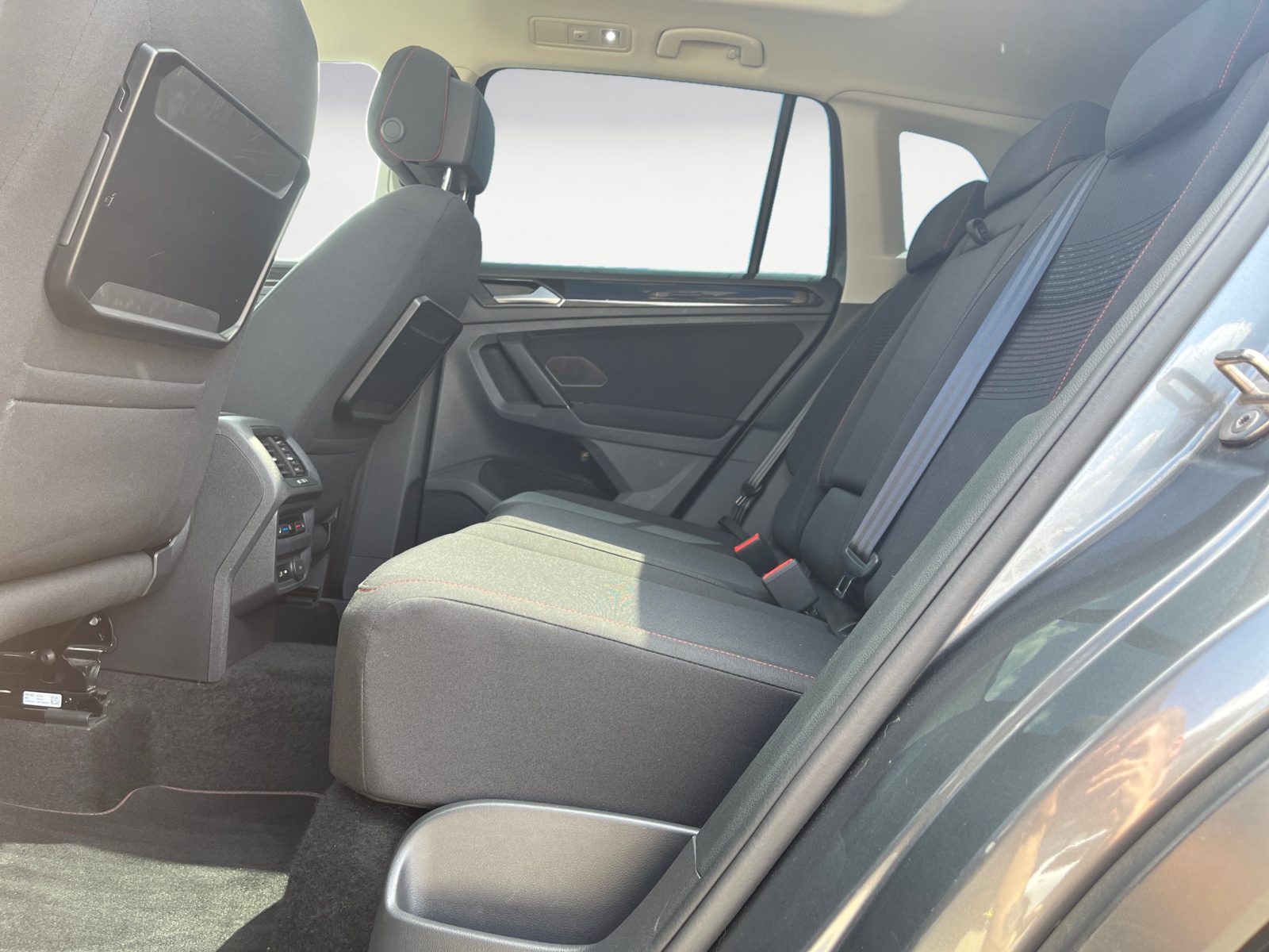 Volkswagen - Tiguan 2.0 TSI 4Motion DSG Sound