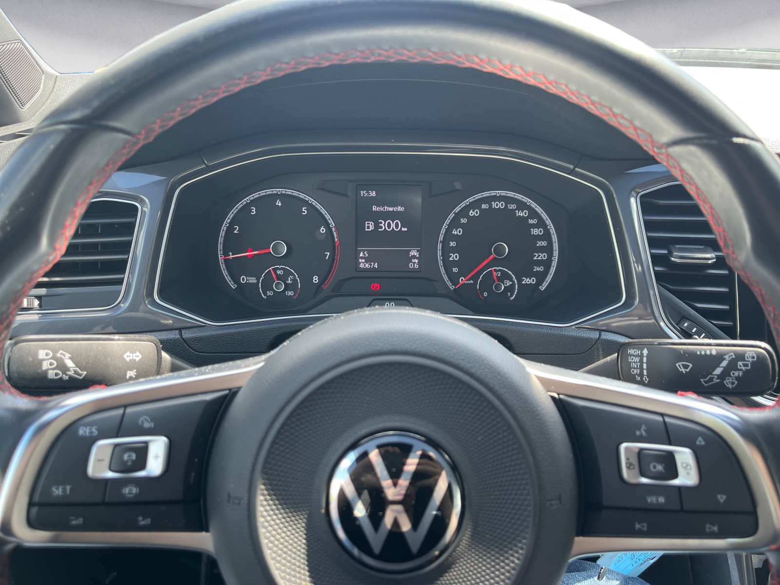 Volkswagen - T-Roc 1.5 TSI ACT OPF Sport
