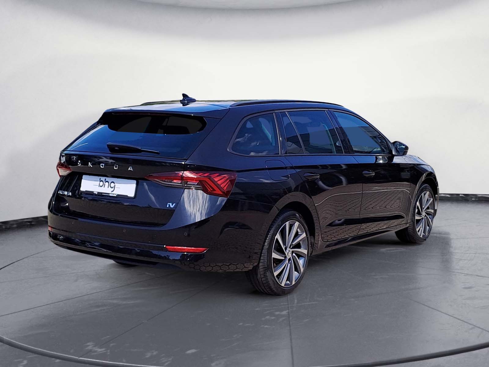 Skoda - Octavia Combi 1.4 TSI iV DSG Ambition