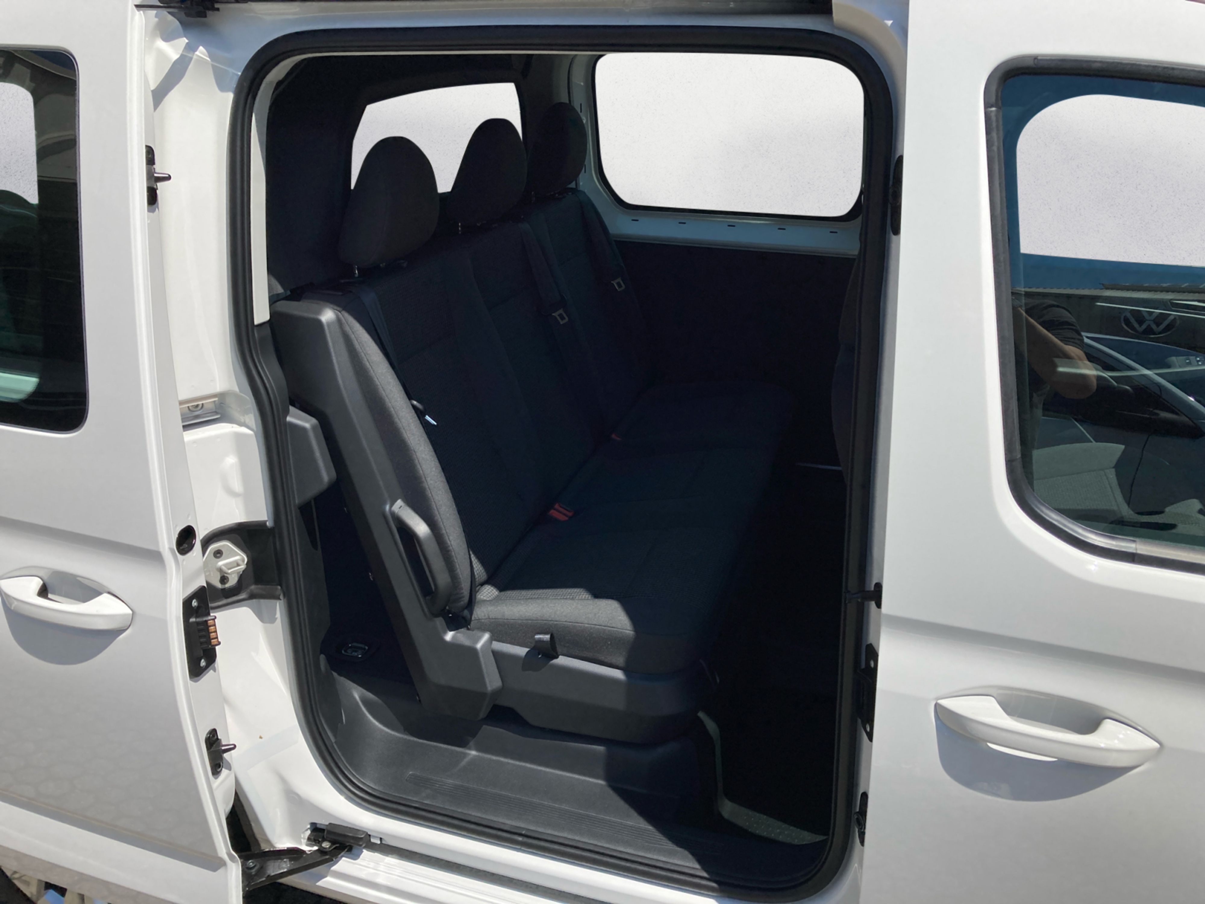 Volkswagen - Caddy Flexible Maxi 5-Sitzer 2,0 l TDI EU6 SCR Frontantrieb 6-Gang Radst. 2970 mm