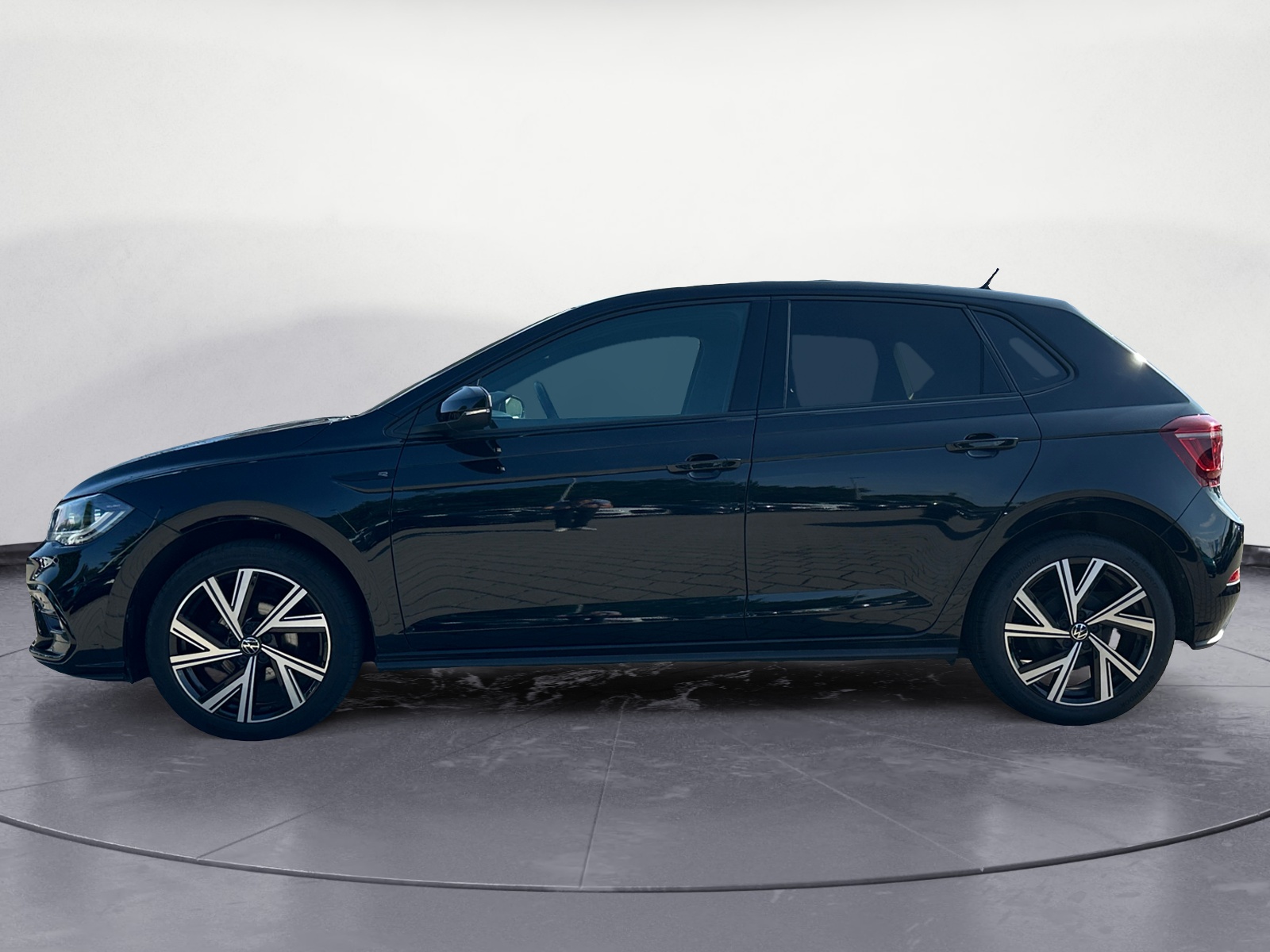 Volkswagen - Polo 1.0 TSI OPF DSG R-Line