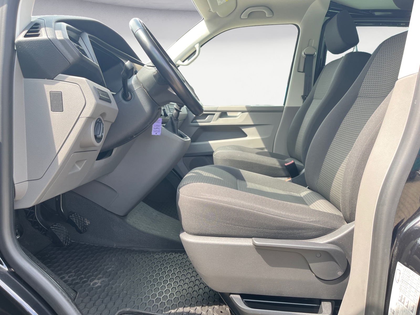 Volkswagen - T6 .1 Transporter 4MOTION Kurz