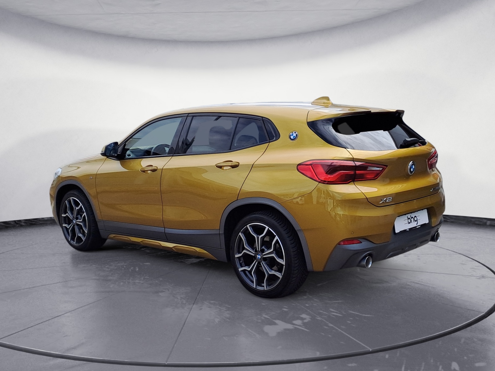 BMW - X2