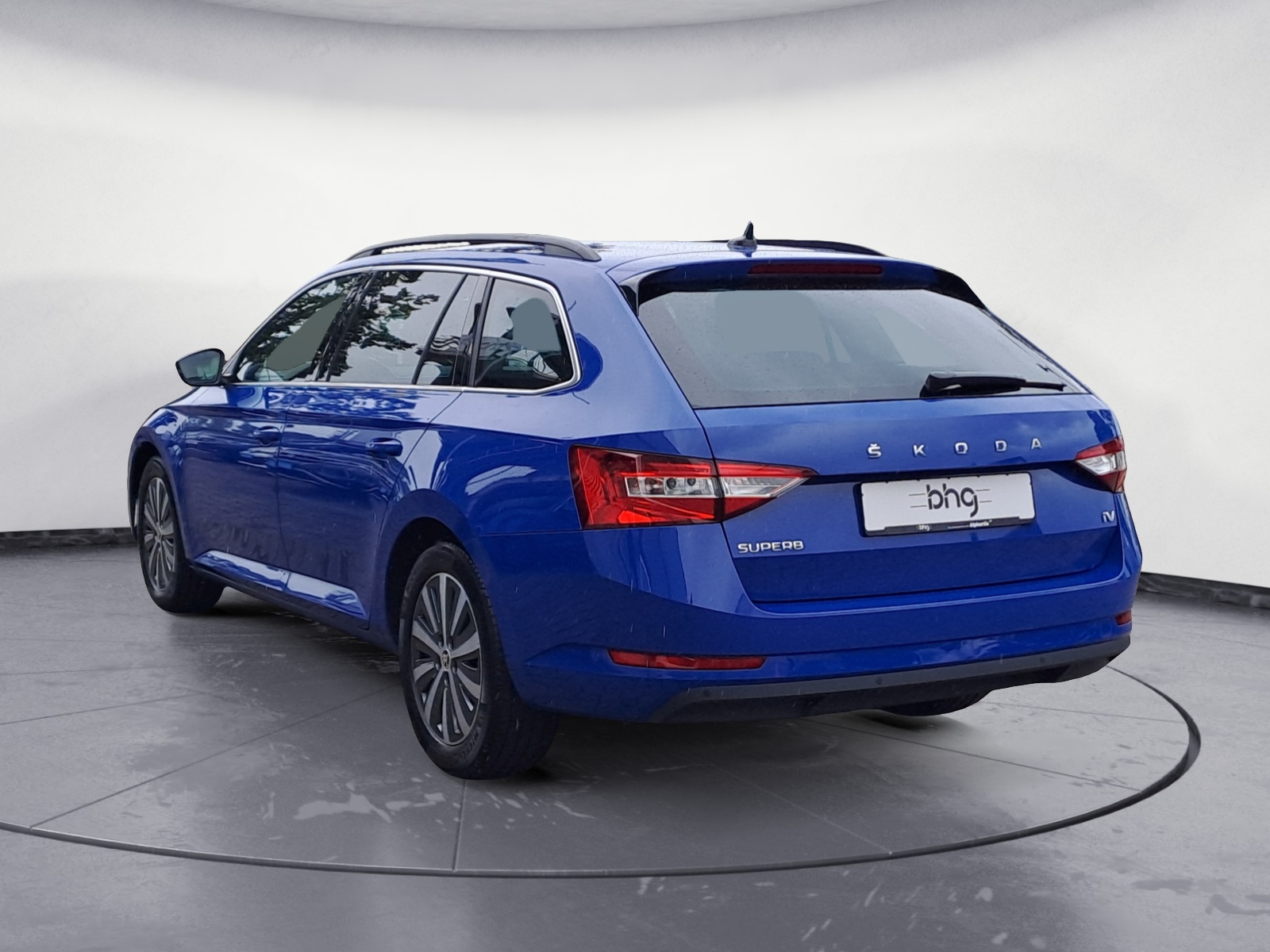 Skoda - Superb Combi 1.4 TSI iV DSG Ambition