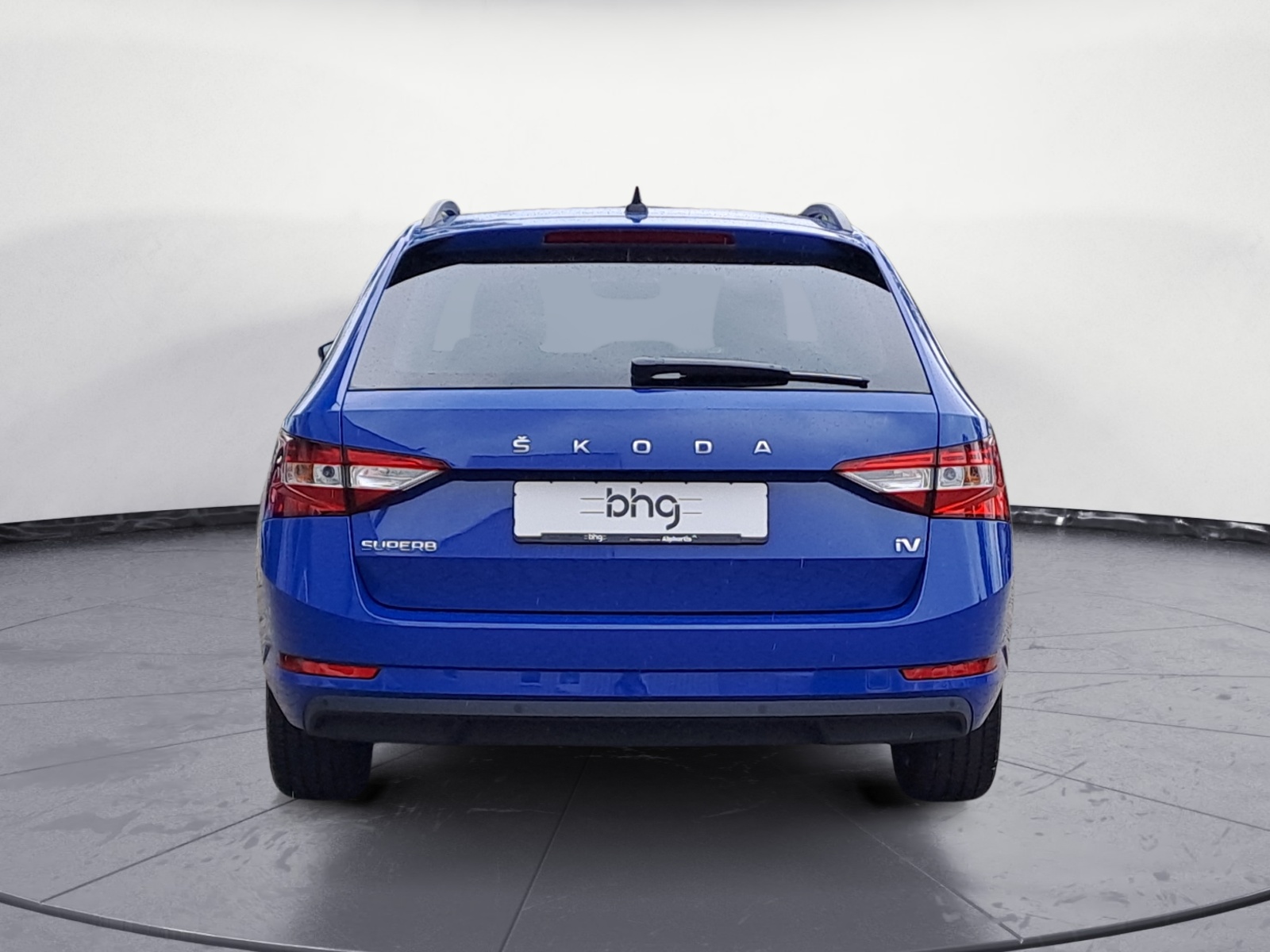 Skoda - Superb Combi 1.4 TSI iV DSG Ambition
