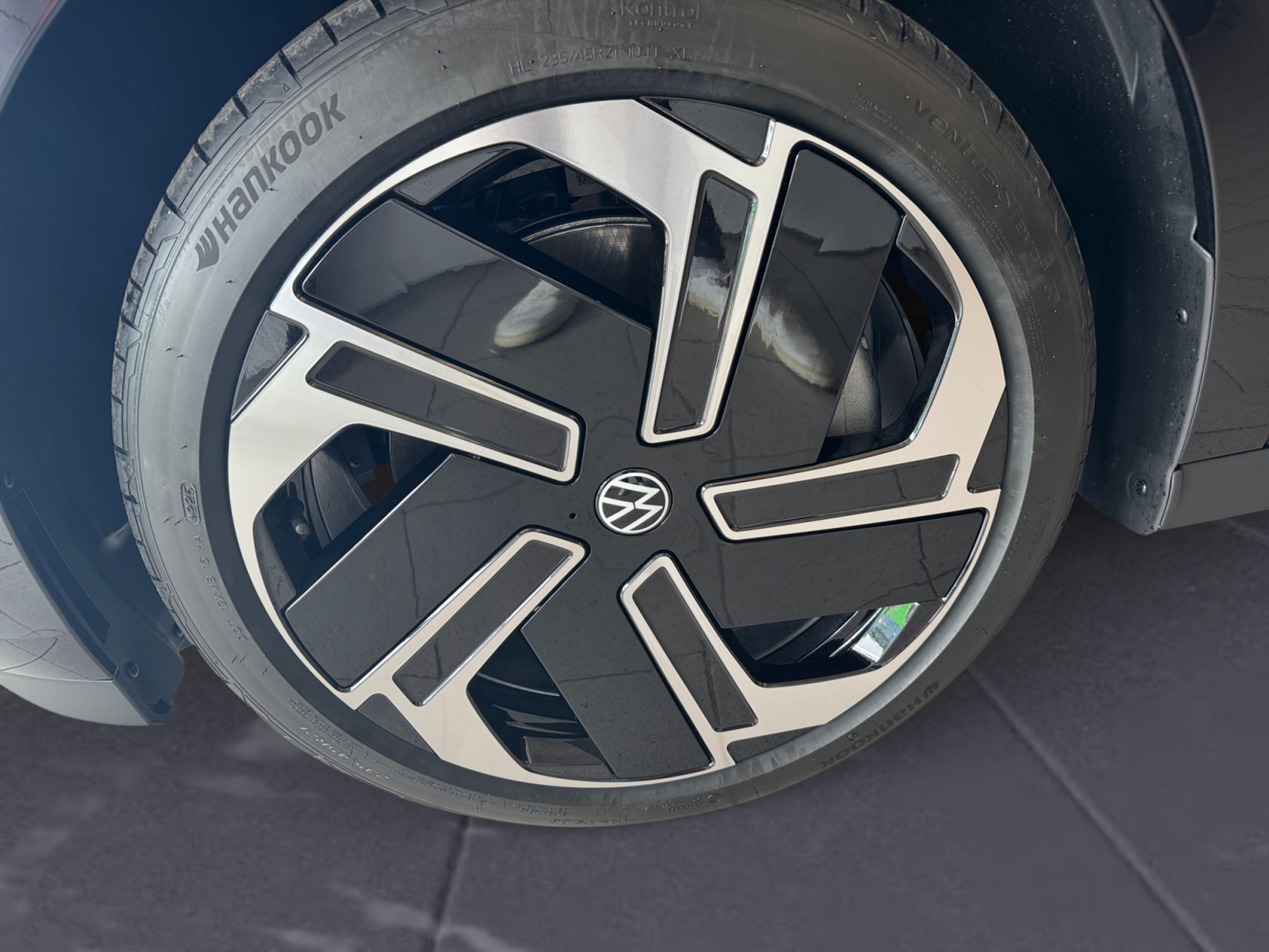 Volkswagen - ID. Buzz GTX 4MOTION langer Radstand 4MOTION 1-Gang-Automatik Ra dst. 3239 mm
