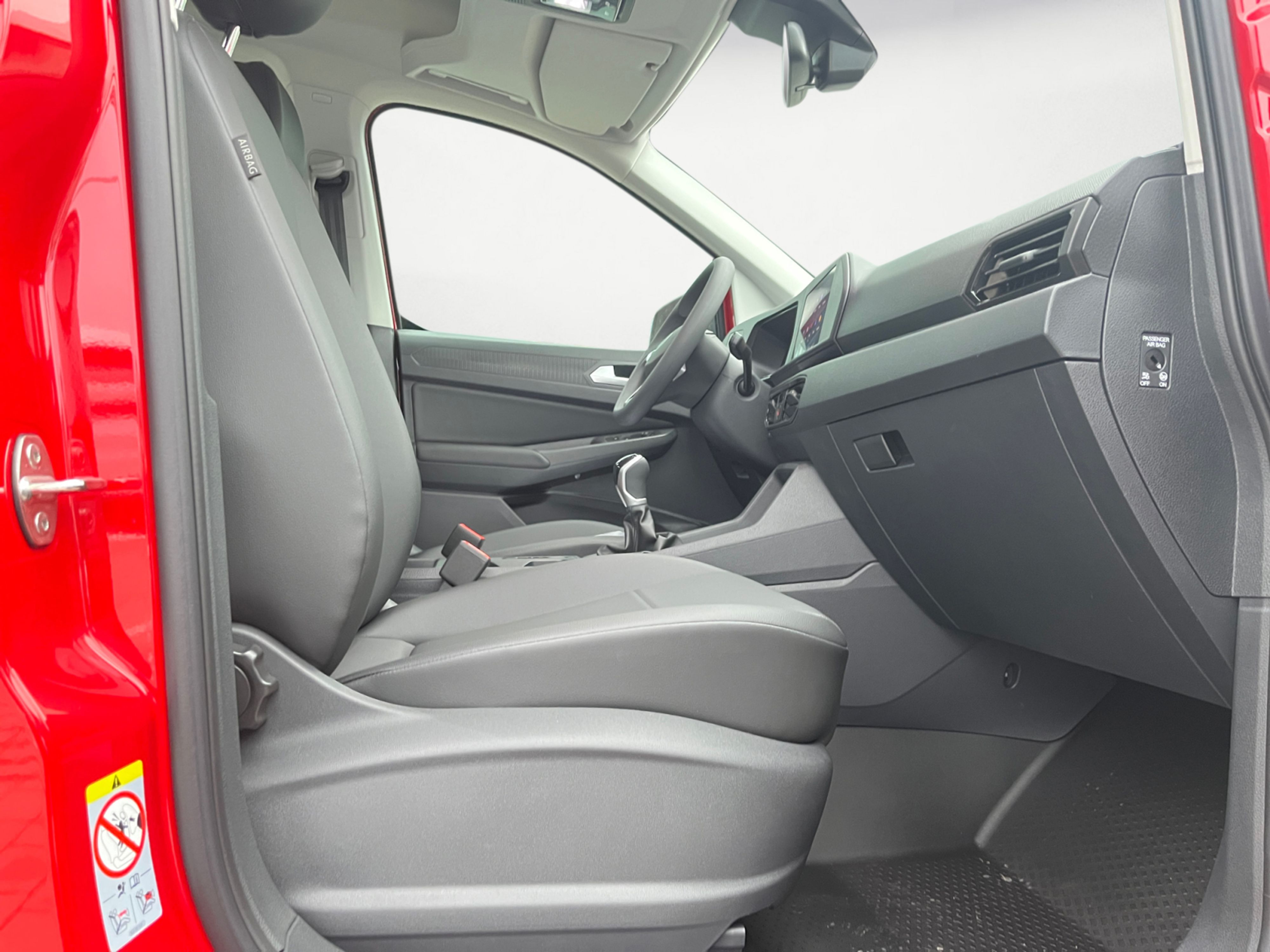 Volkswagen - Caddy 5-Sitzer 2,0 l  TDI EU6 SCR Frontantrieb 6-Gang Radst. 2755 mm