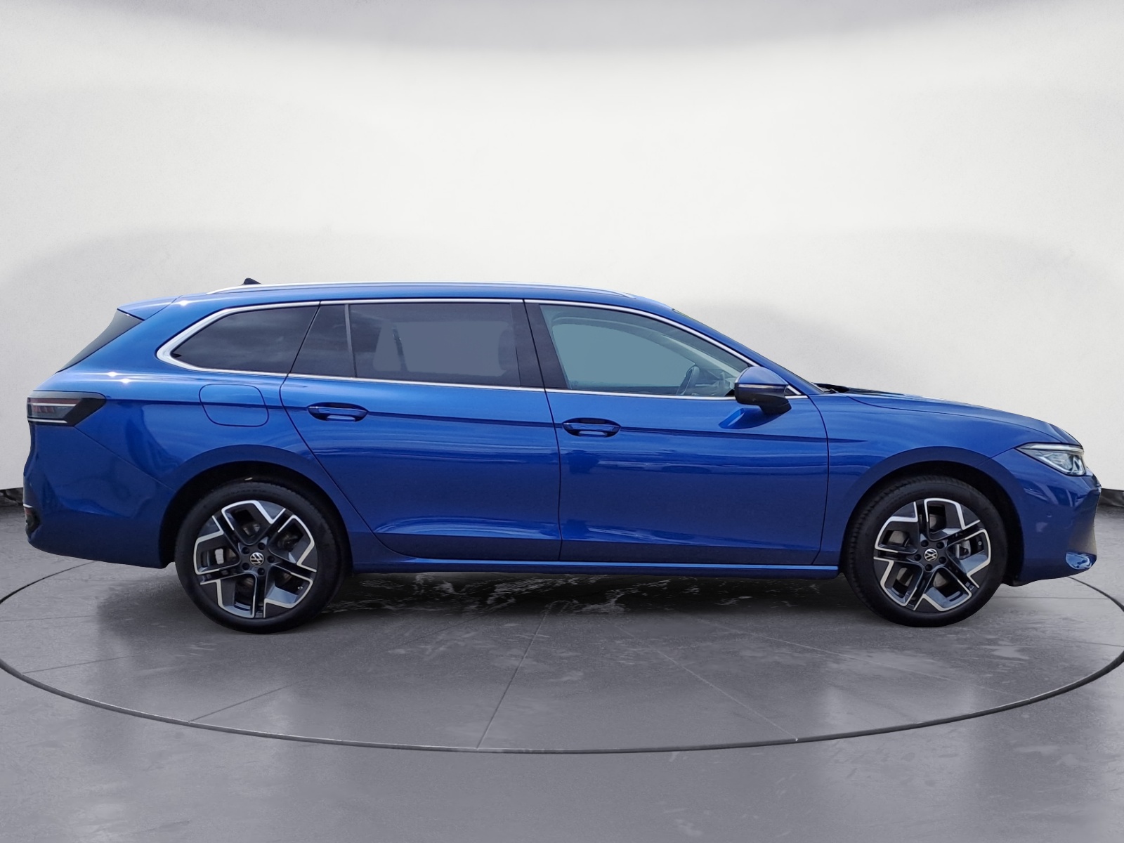 Volkswagen - Passat Variant 2.0 TDI SCR 4Motion DSG Elegance