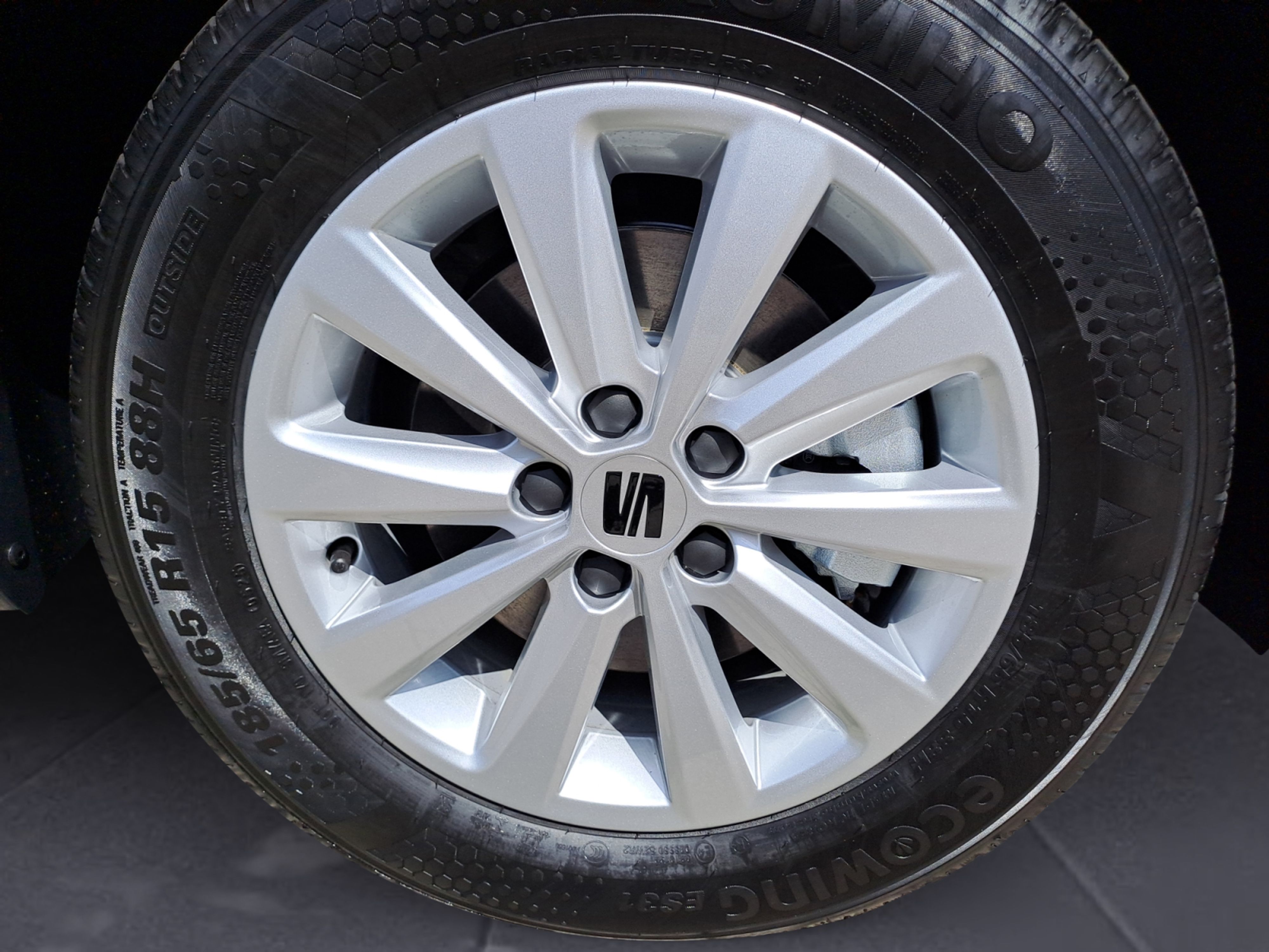 Seat - Ibiza Road Edition 1.0 TSI  6-Gang