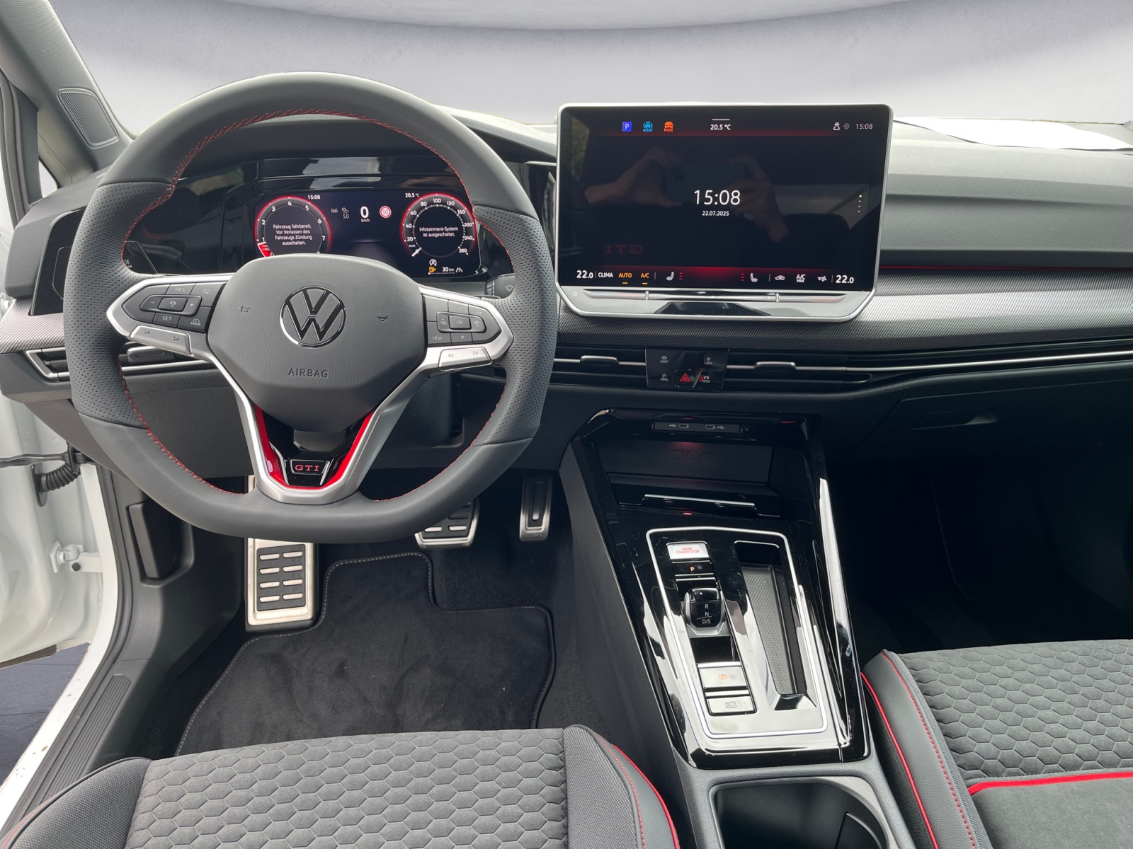 Volkswagen - Golf GTI Clubsport 2,0 l TSI OPF   7-Gang-Doppelkupplungsgetriebe DSG