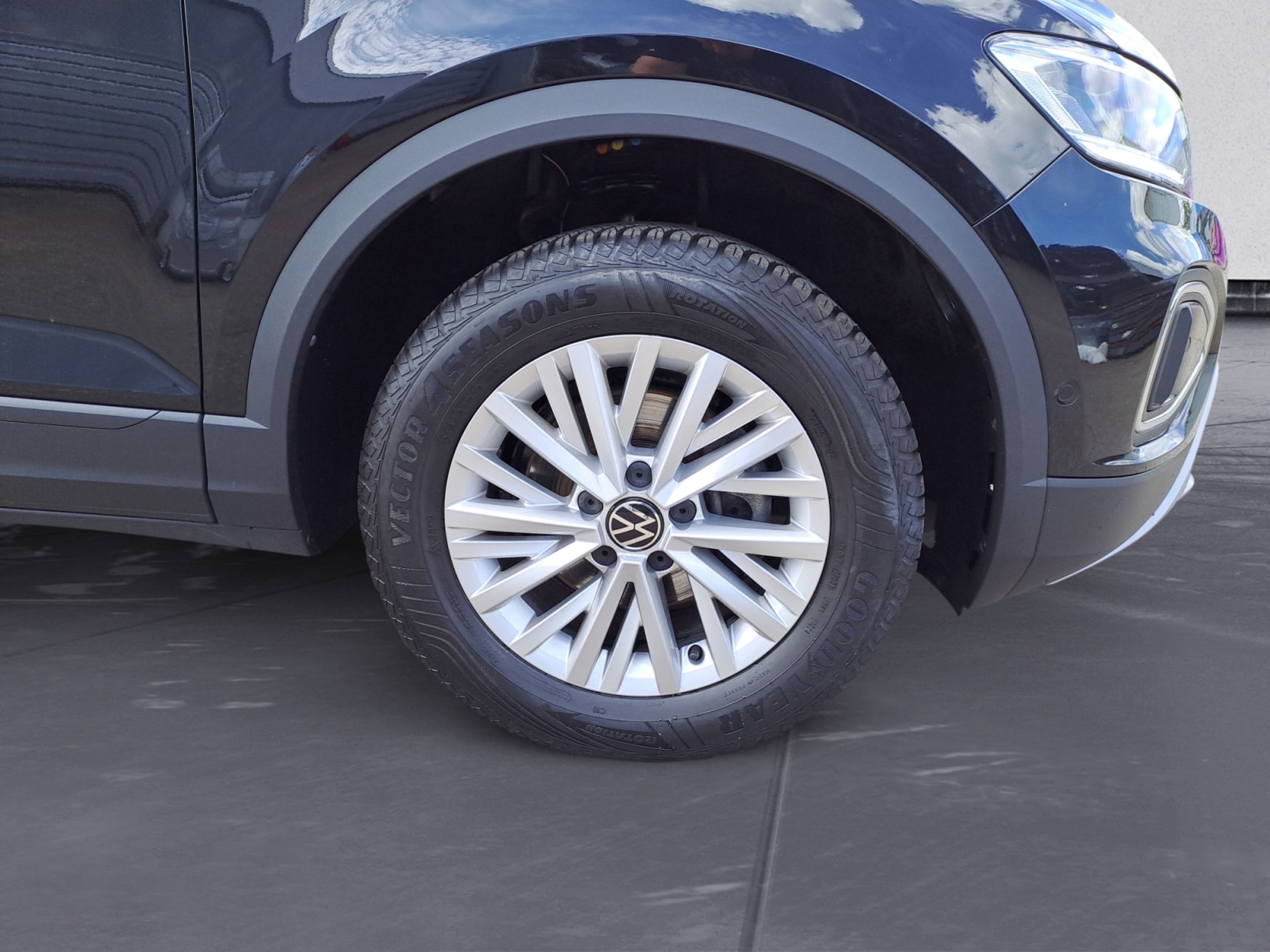 Volkswagen - T-Roc 1.0 TSI Life