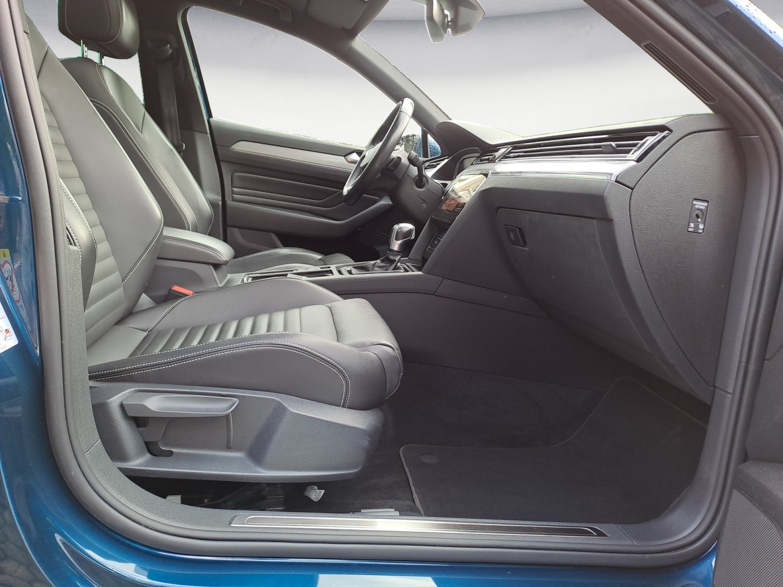Volkswagen - Passat Variant 1.4 TSI Plug-In-Hybrid DSG GTE