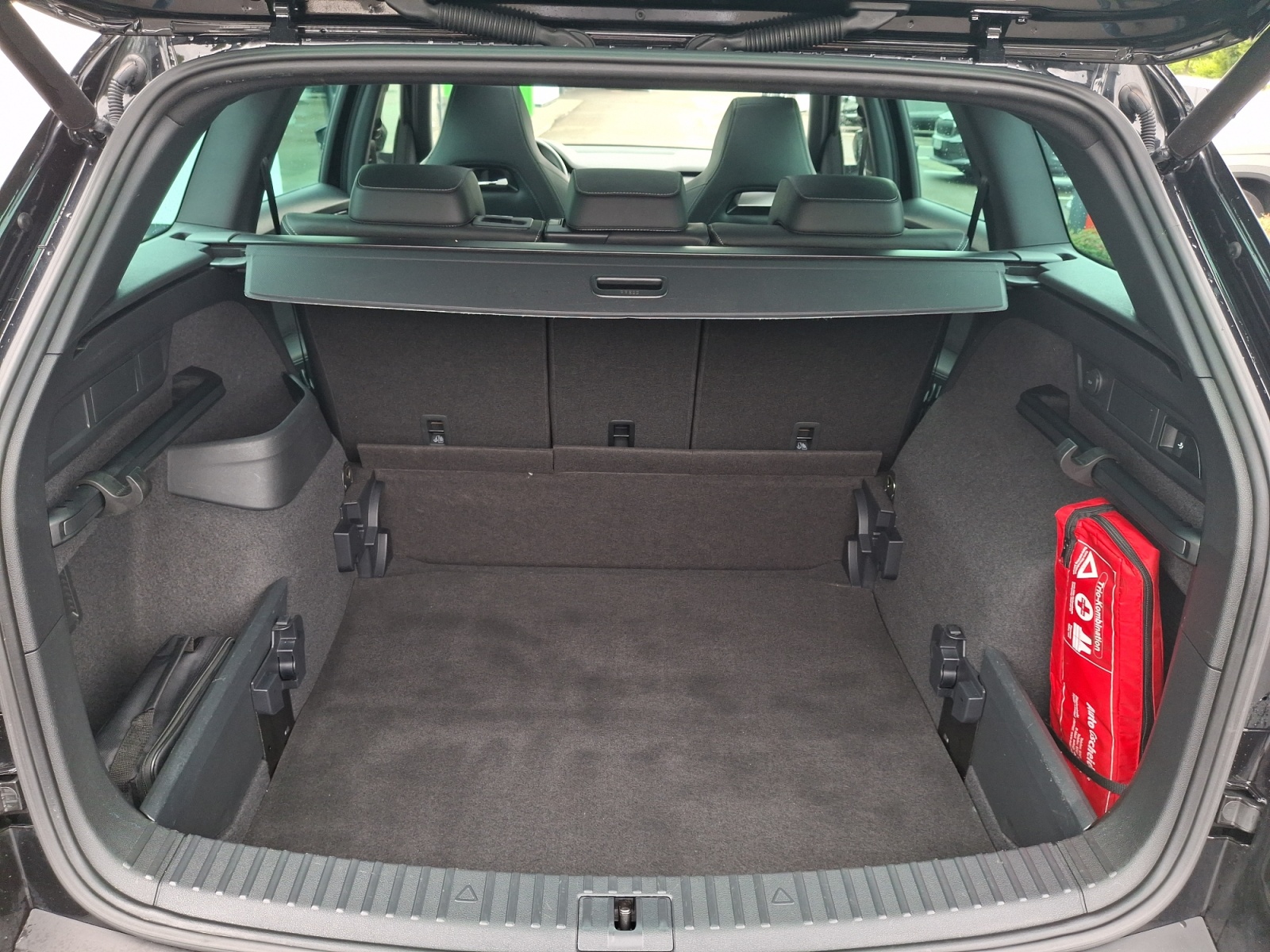 Skoda - Kodiaq Sportline 2.0 TDI 4x4 DSG