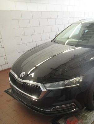 Skoda - Octavia Combi 2.0 TDI DSG Style