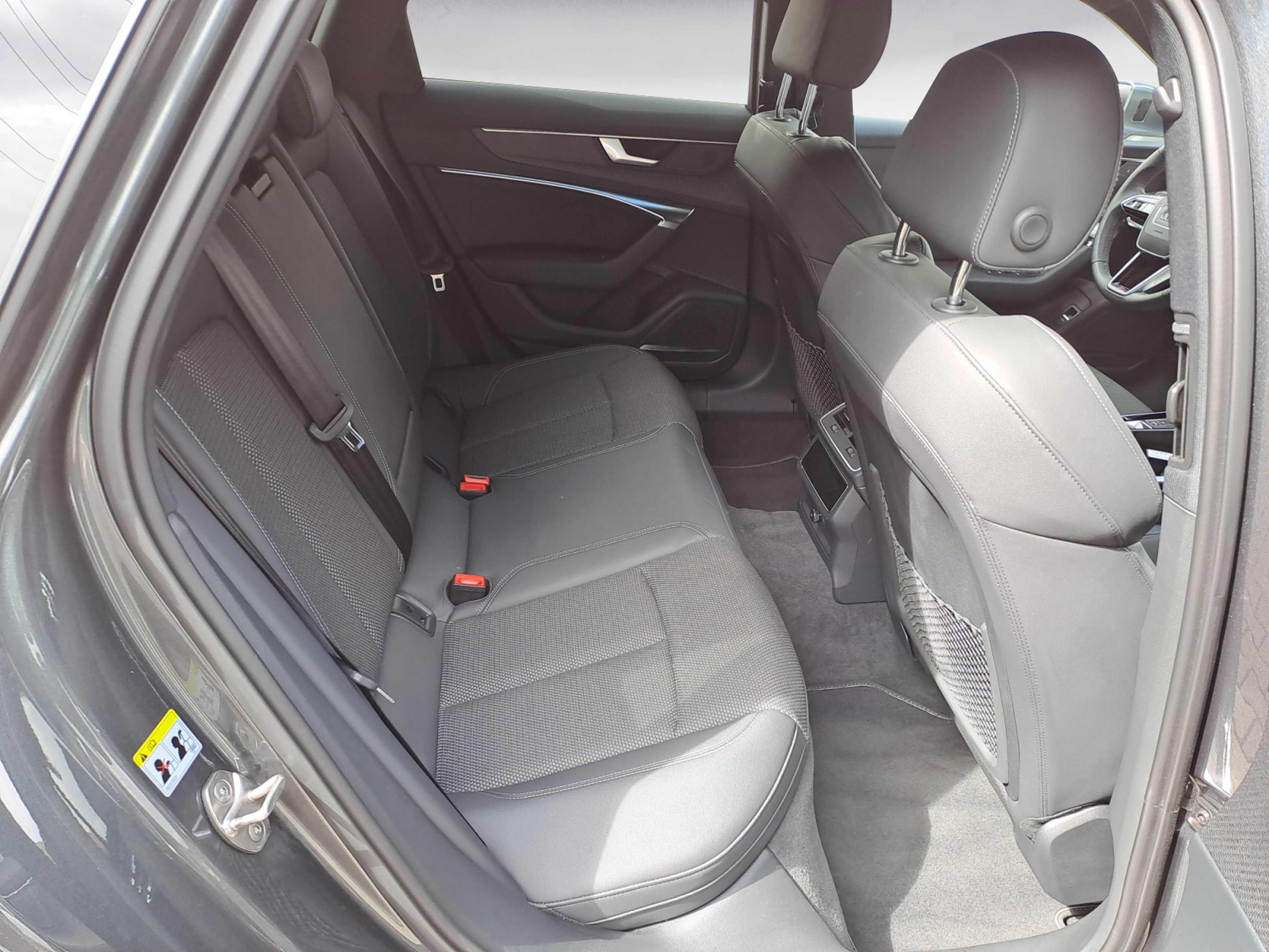 Audi - A6 Avant 50 TDI quattro tiptronic sport
