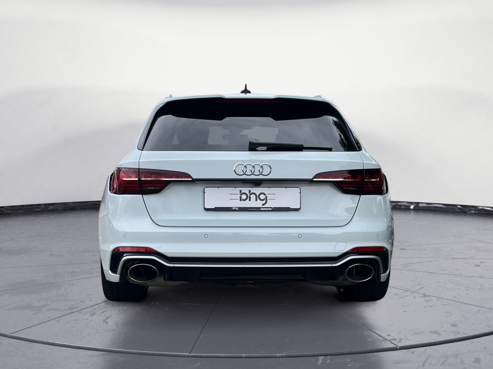 Audi - RS4 Avant quattro tiptronic