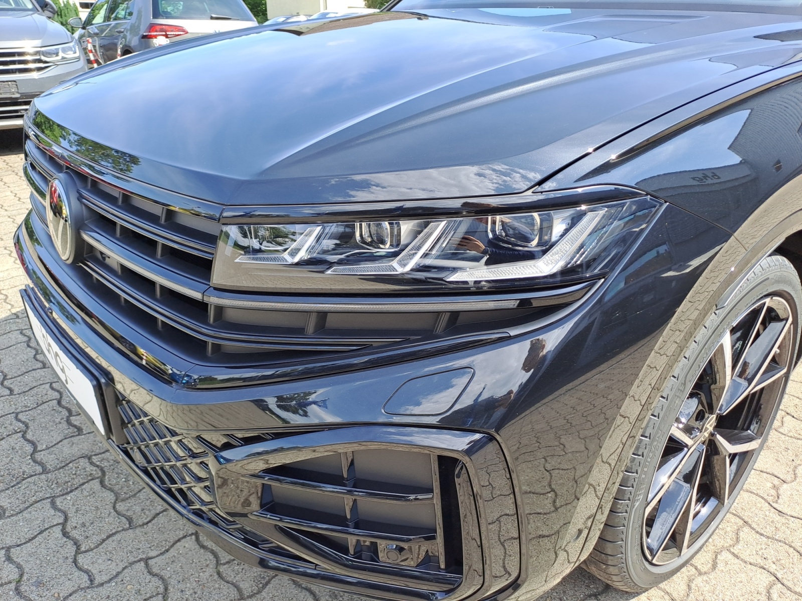 Volkswagen - Touareg