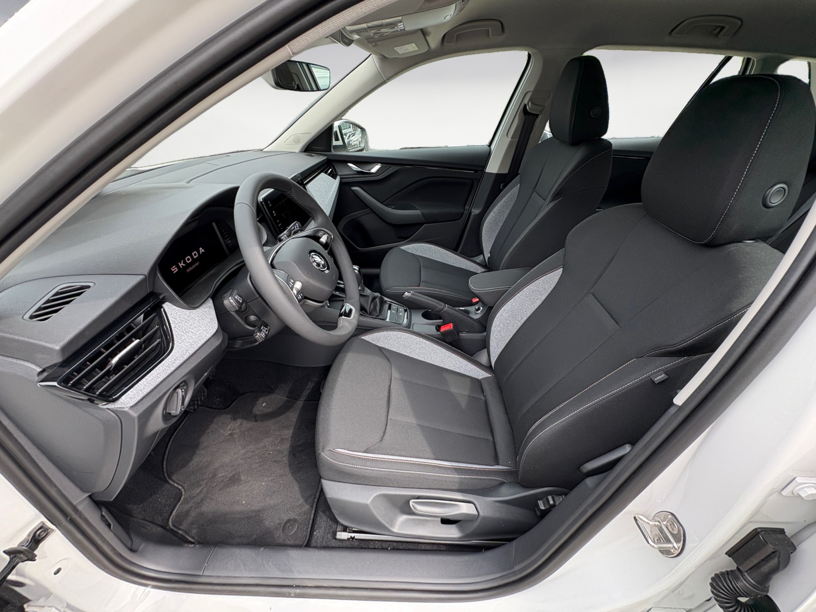 Skoda - Kamiq Drive 1,0 TSI  7-Gang automat