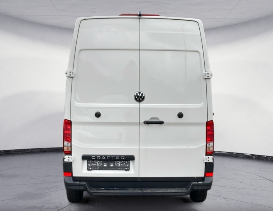 Volkswagen - Crafter 35 Kasten HD mit Überhang 2,0 l Frontantrieb 6-Gang Radst. 4490 m m