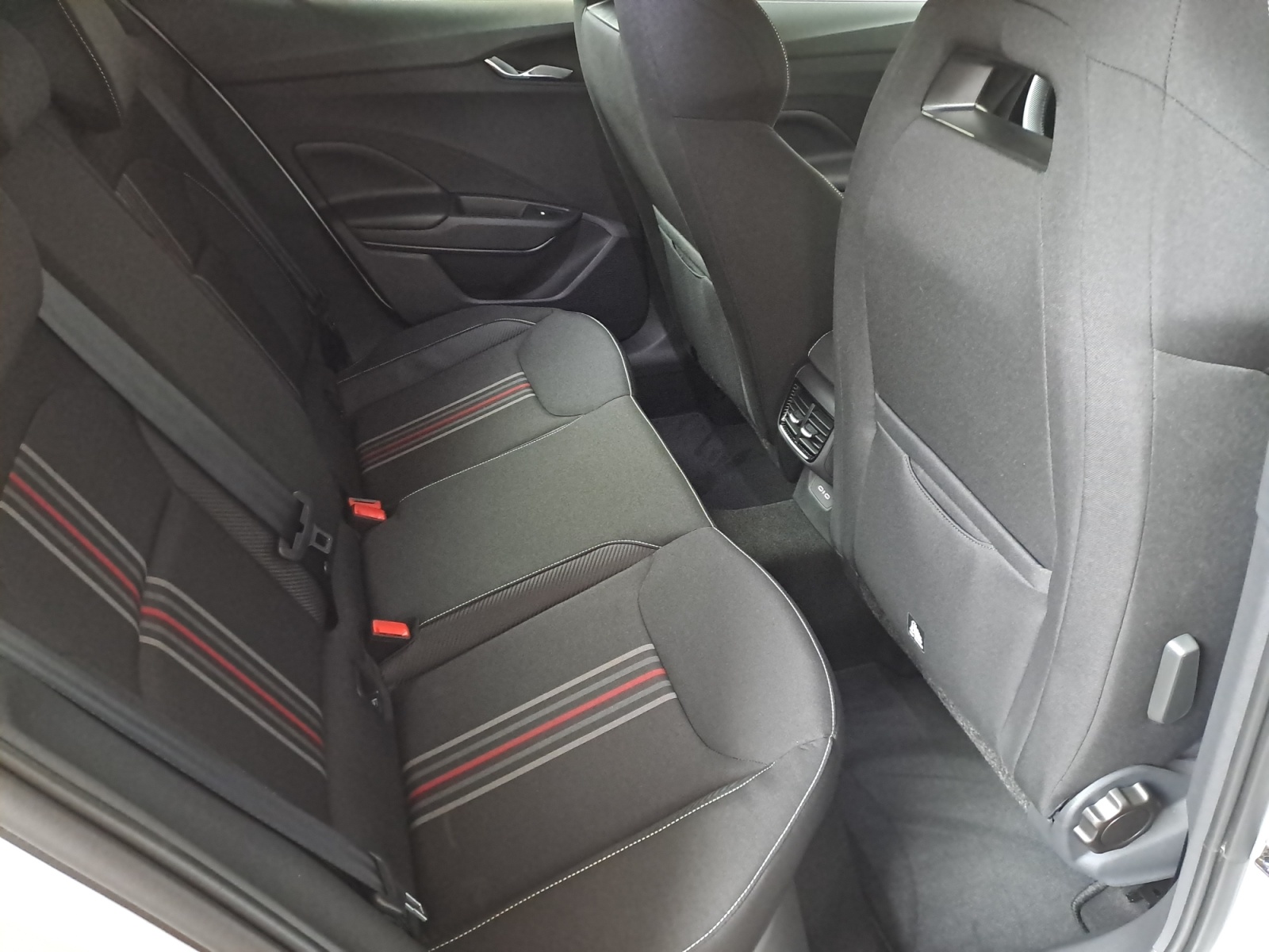 Skoda - Fabia Monte Carlo 1,5 TSI  7-Gang-DSG