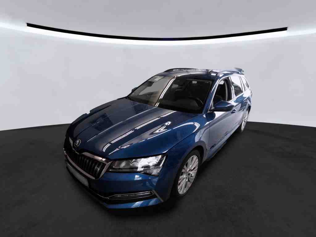 Skoda - Superb Combi 1.4 TSI iV DSG Ambition