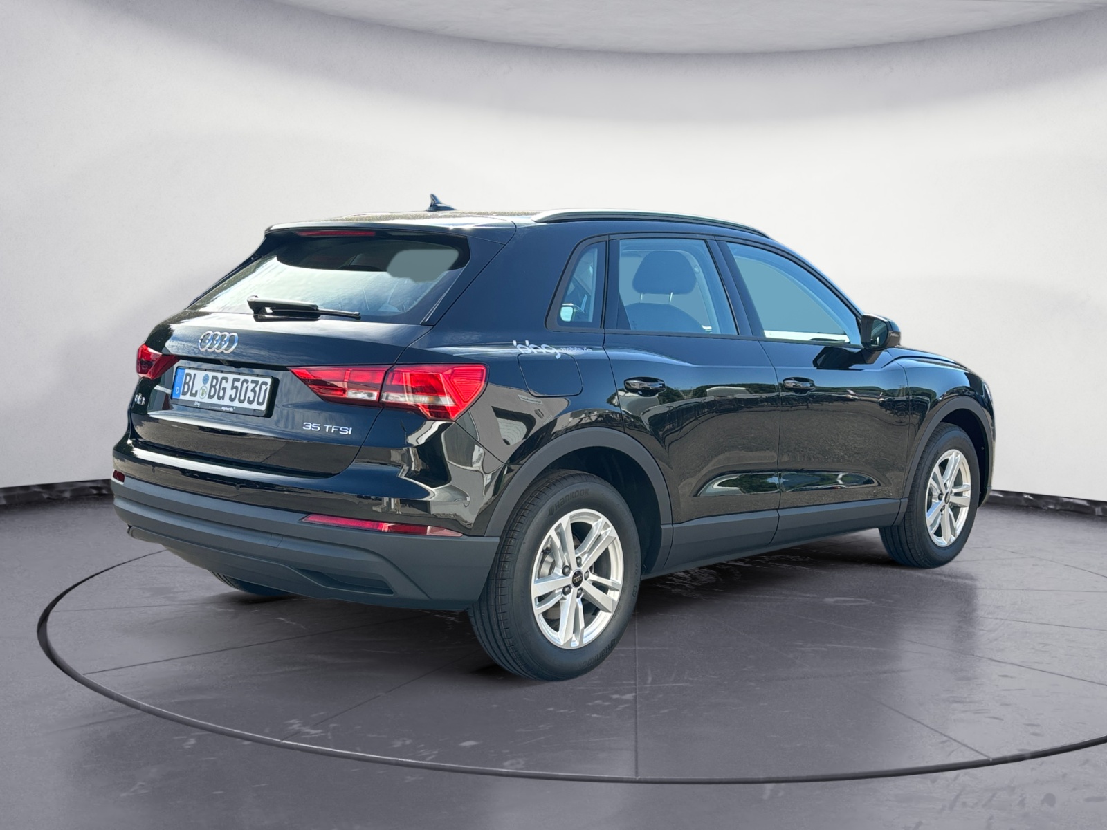 Audi - Q3 35 TFSI S tronic