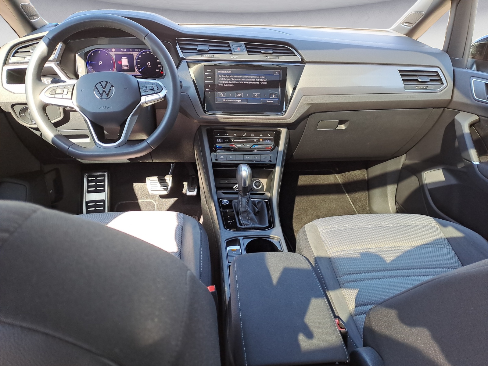 Volkswagen - Touran
