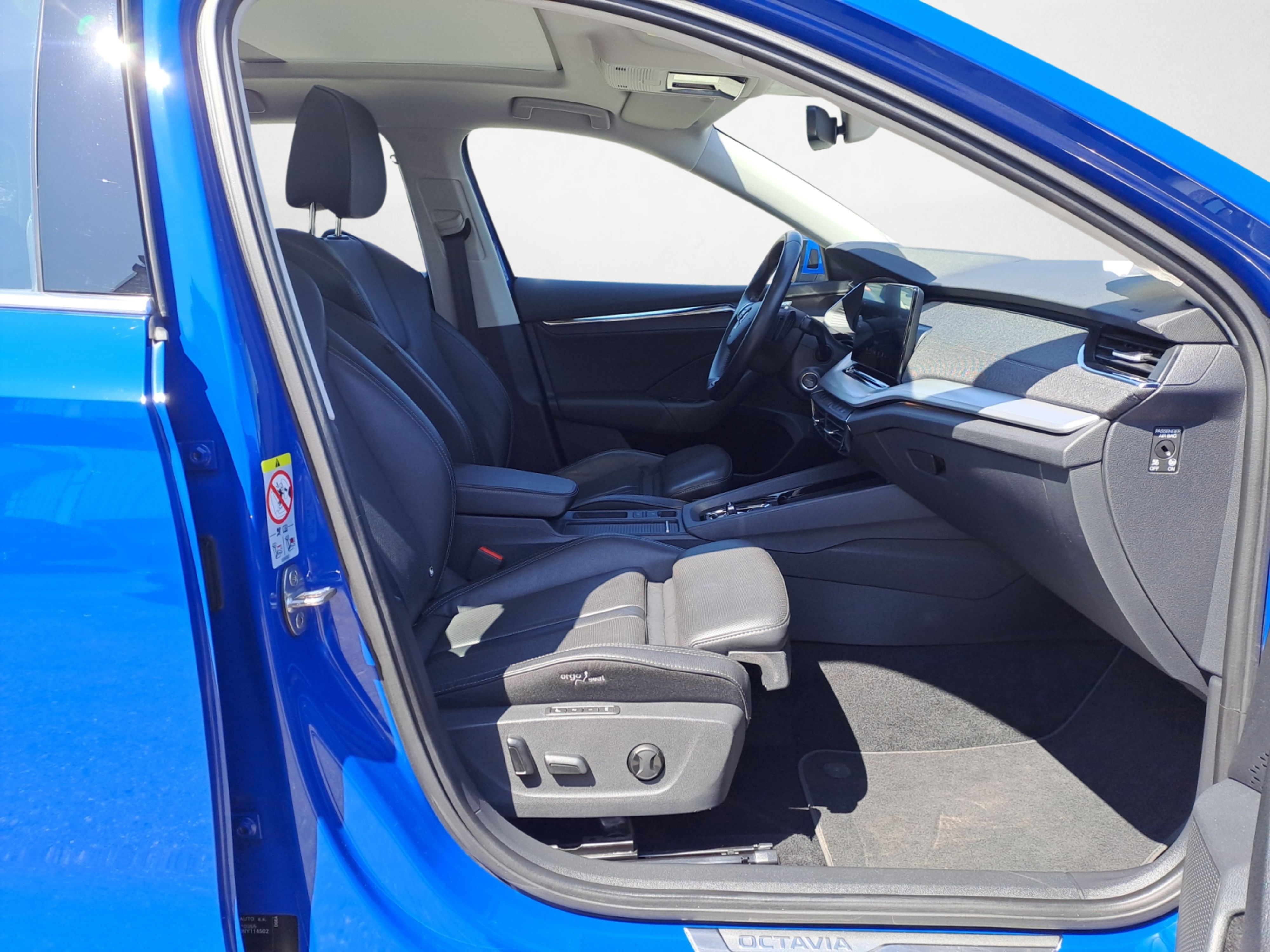 Skoda - Octavia Combi 1.4 TSI iV DSG Style