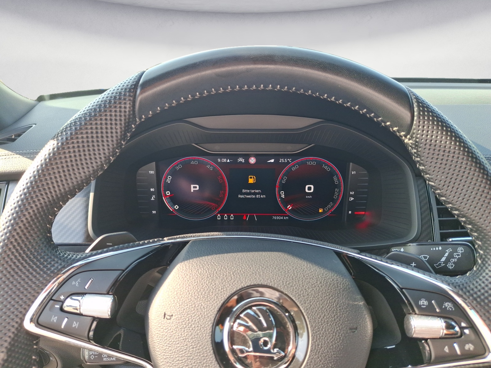 Skoda - Kodiaq Sportline 2.0 TDI 4x4 DSG