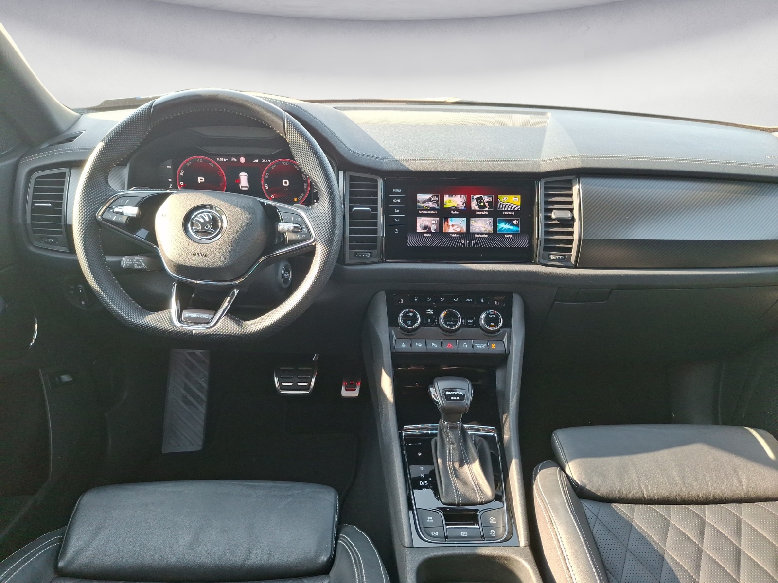 Skoda - Kodiaq Sportline 2.0 TDI 4x4 DSG