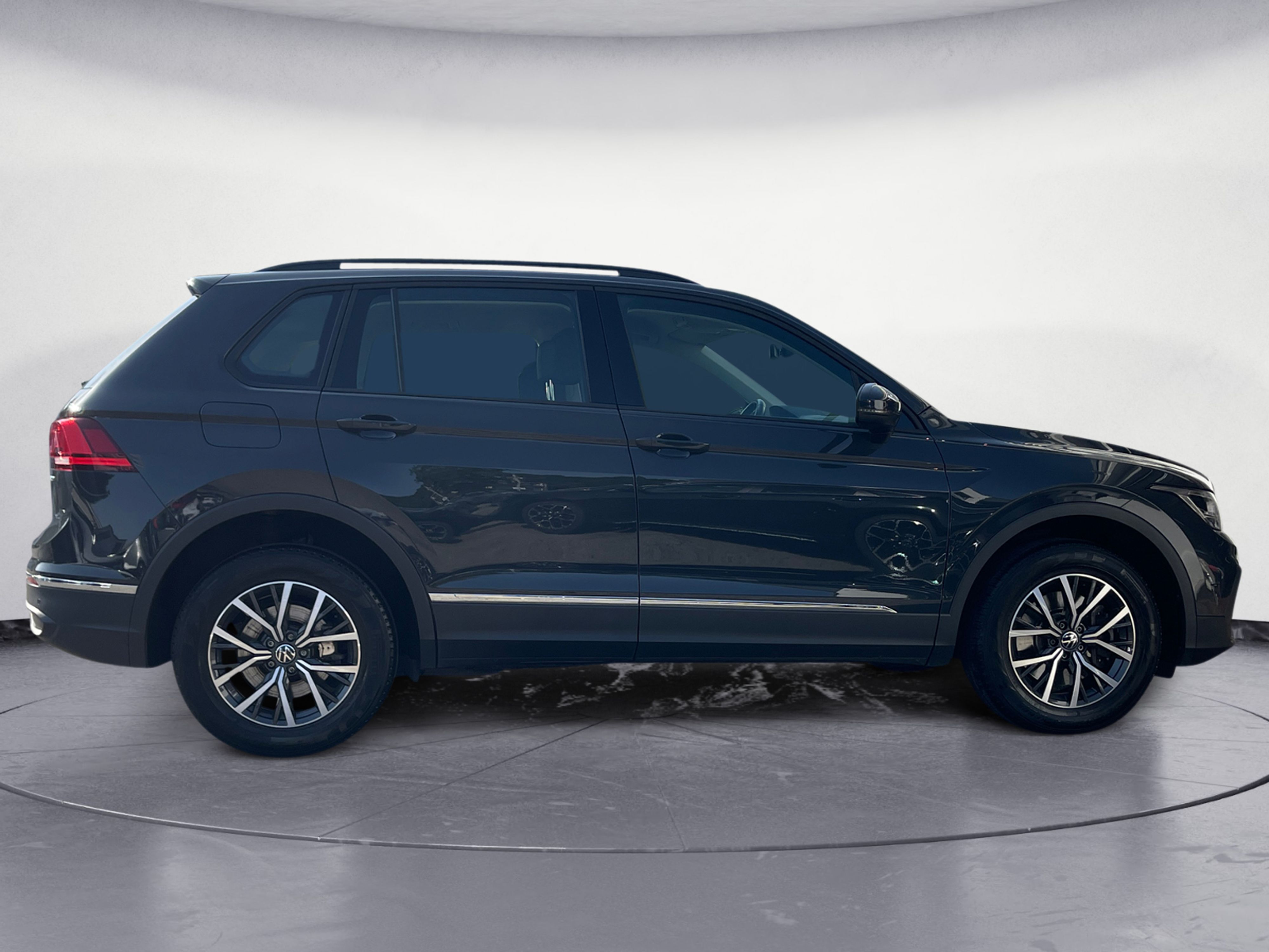 Volkswagen - Tiguan 1.4 eHybrid OPF DSG Life