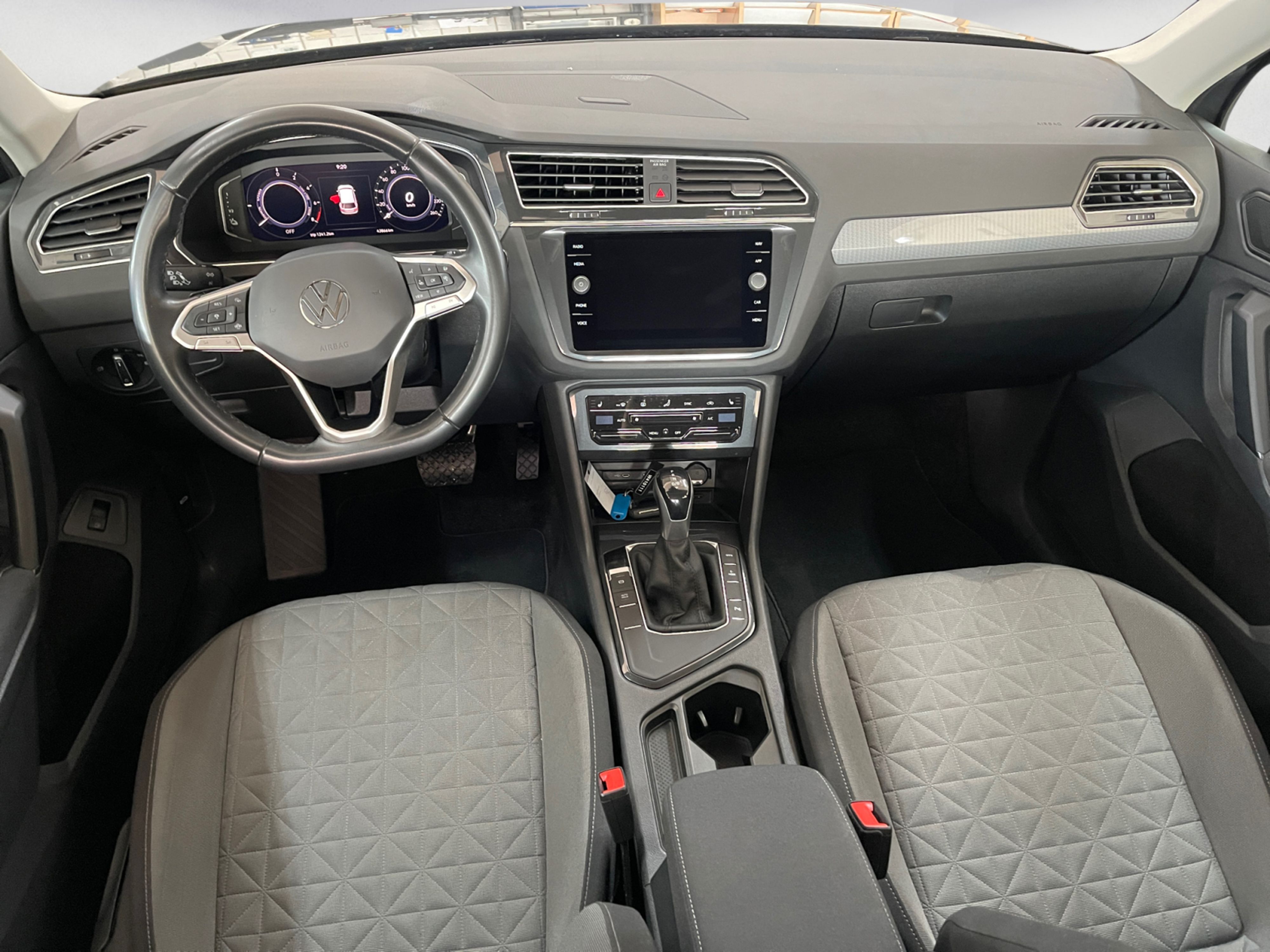 Volkswagen - Tiguan 1.4 eHybrid OPF DSG Life