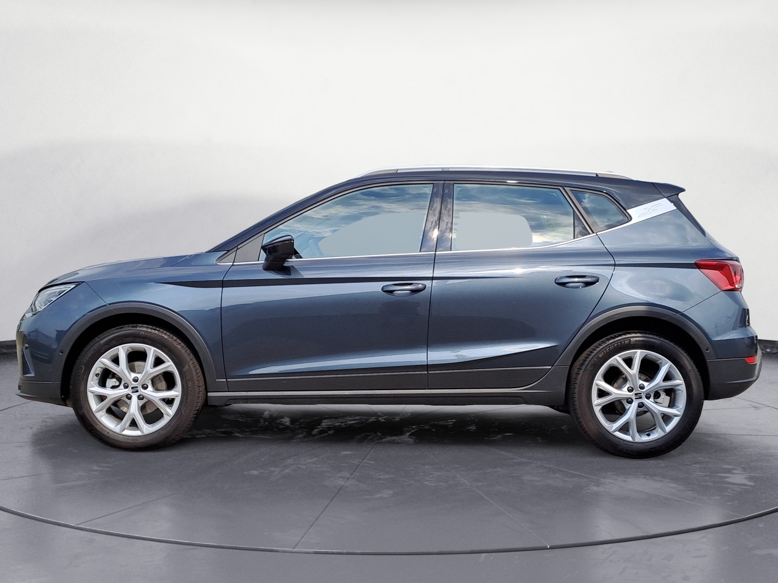 Seat - Arona 1.5 TSI OPF DSG FR