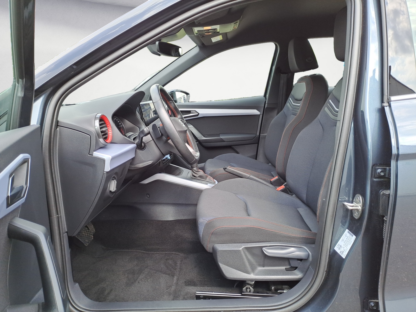Seat - Arona 1.5 TSI OPF DSG FR