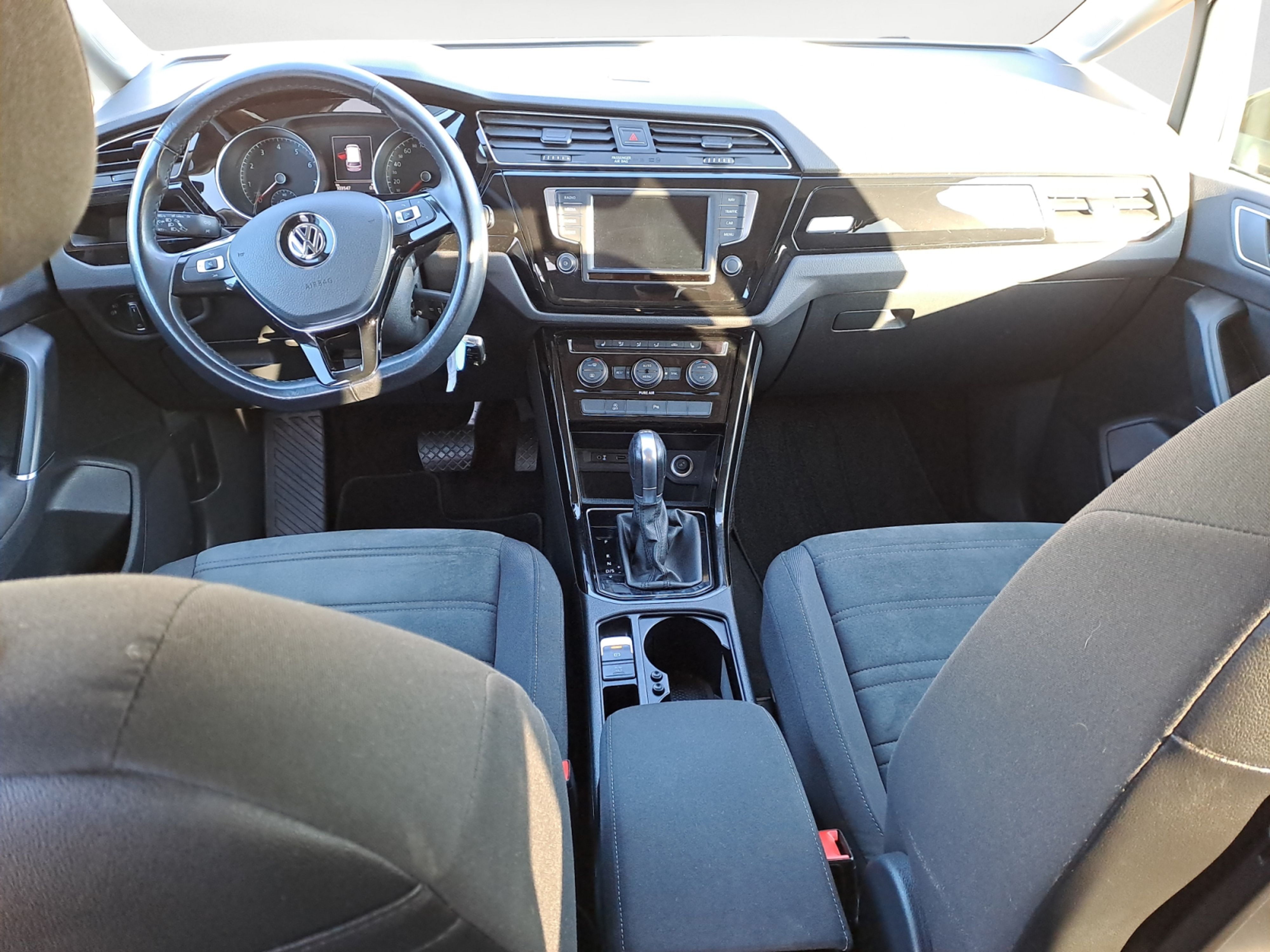 Volkswagen - TOURAN 1.4 TSI