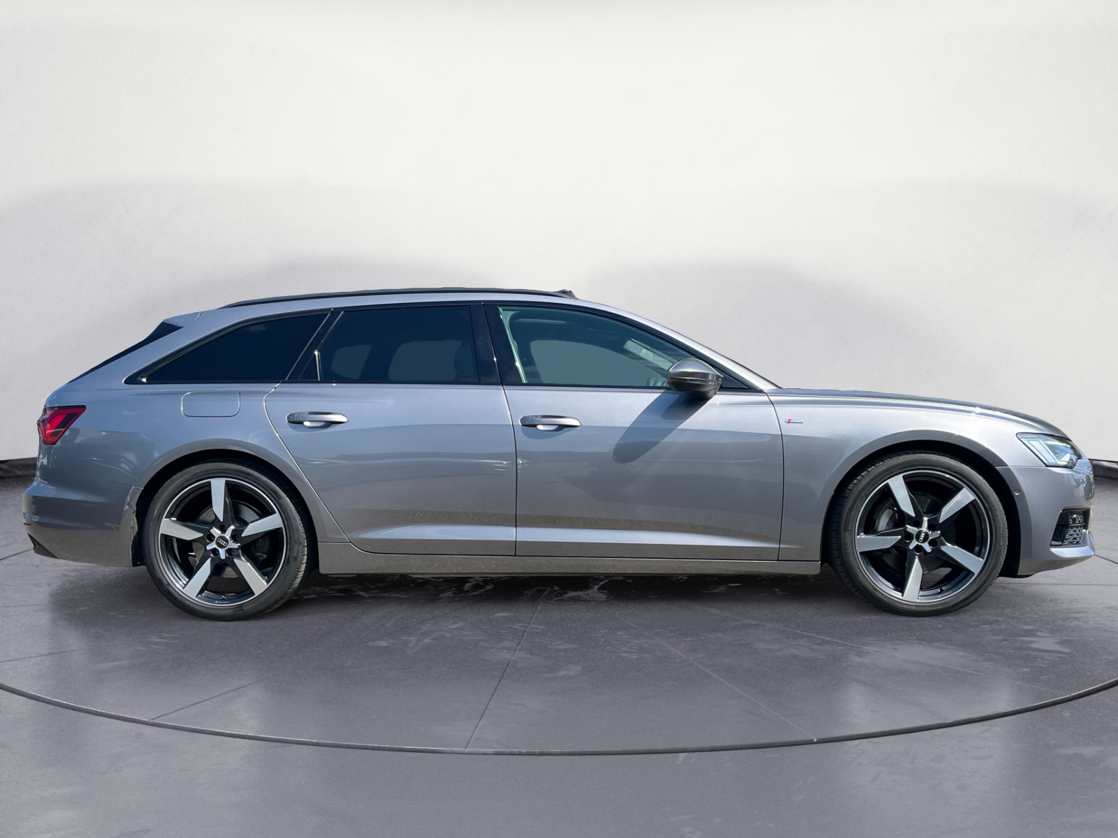 Audi - A6 Avant 45 TFSI quattro S tronic sport