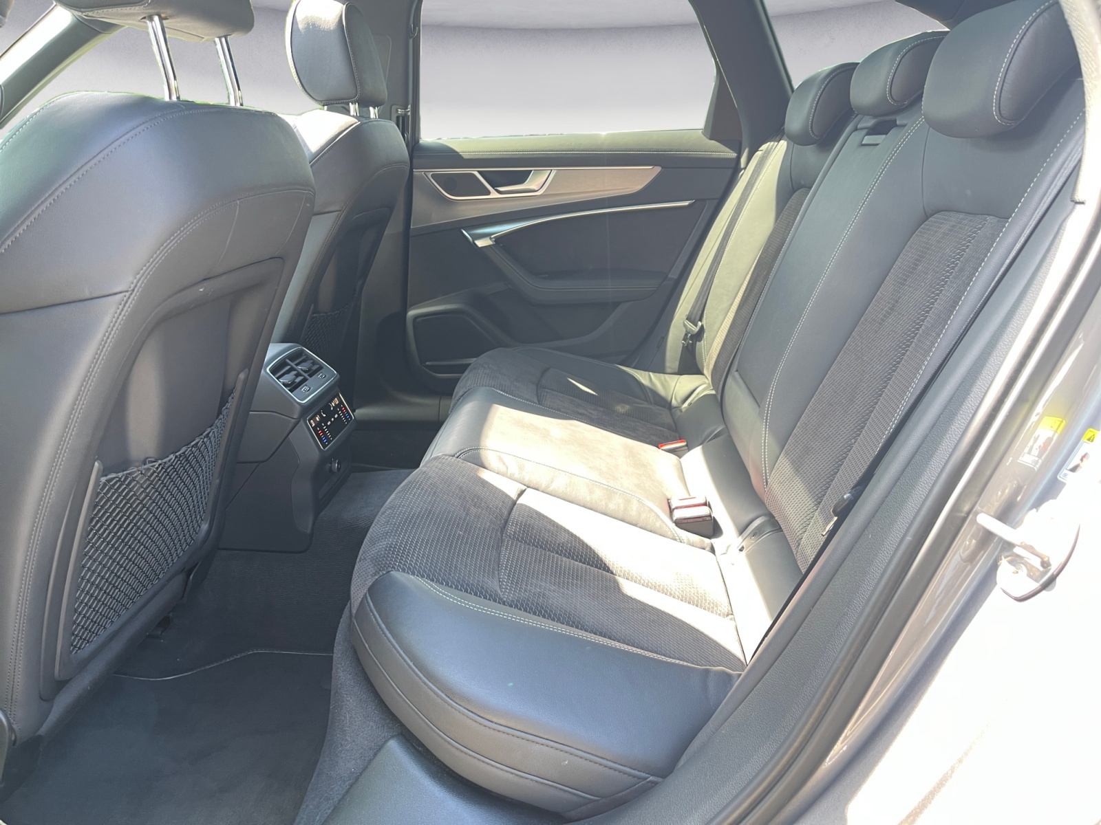 Audi - A6 Avant 45 TFSI quattro S tronic sport