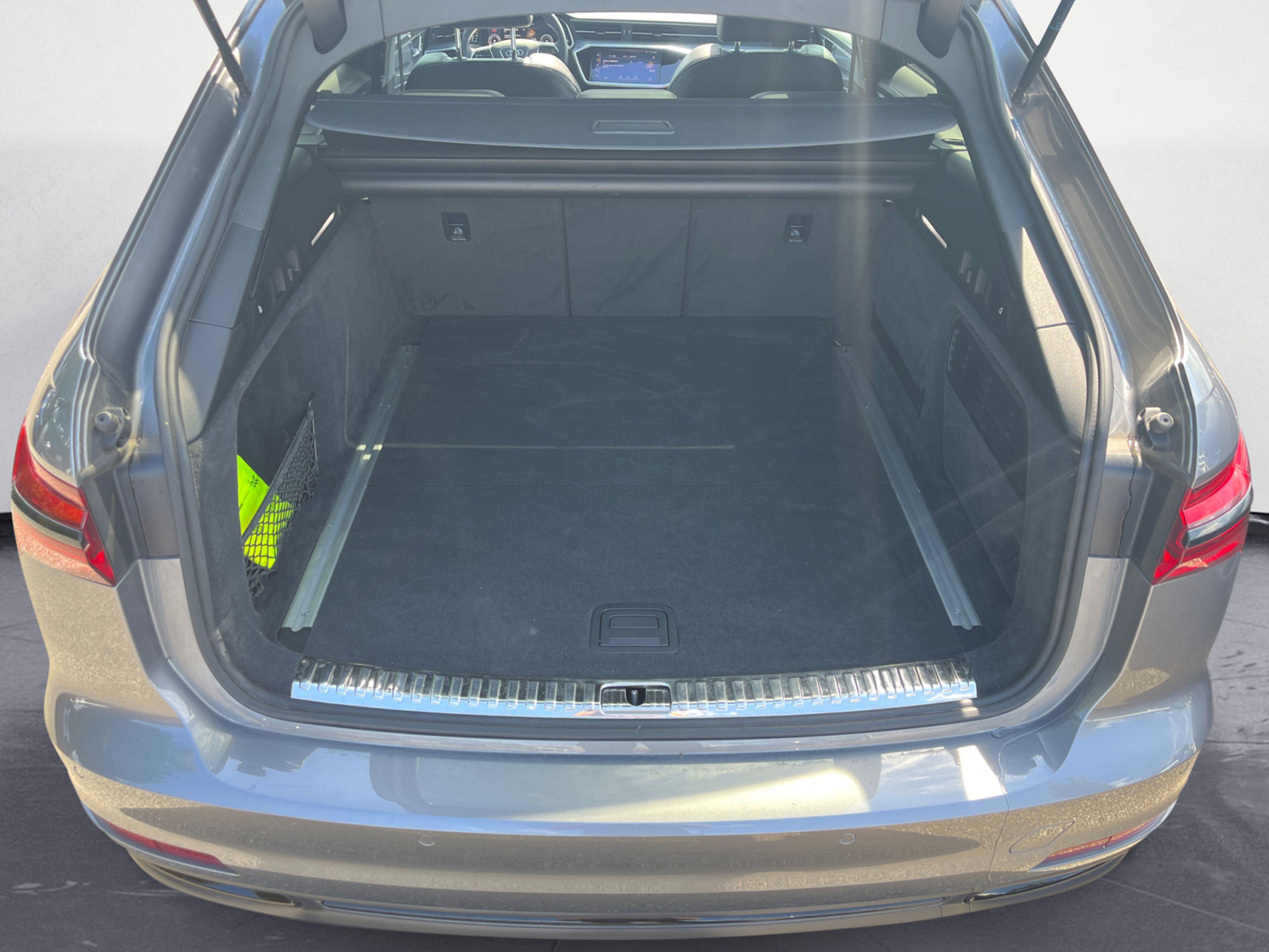Audi - A6 Avant 45 TFSI quattro S tronic sport