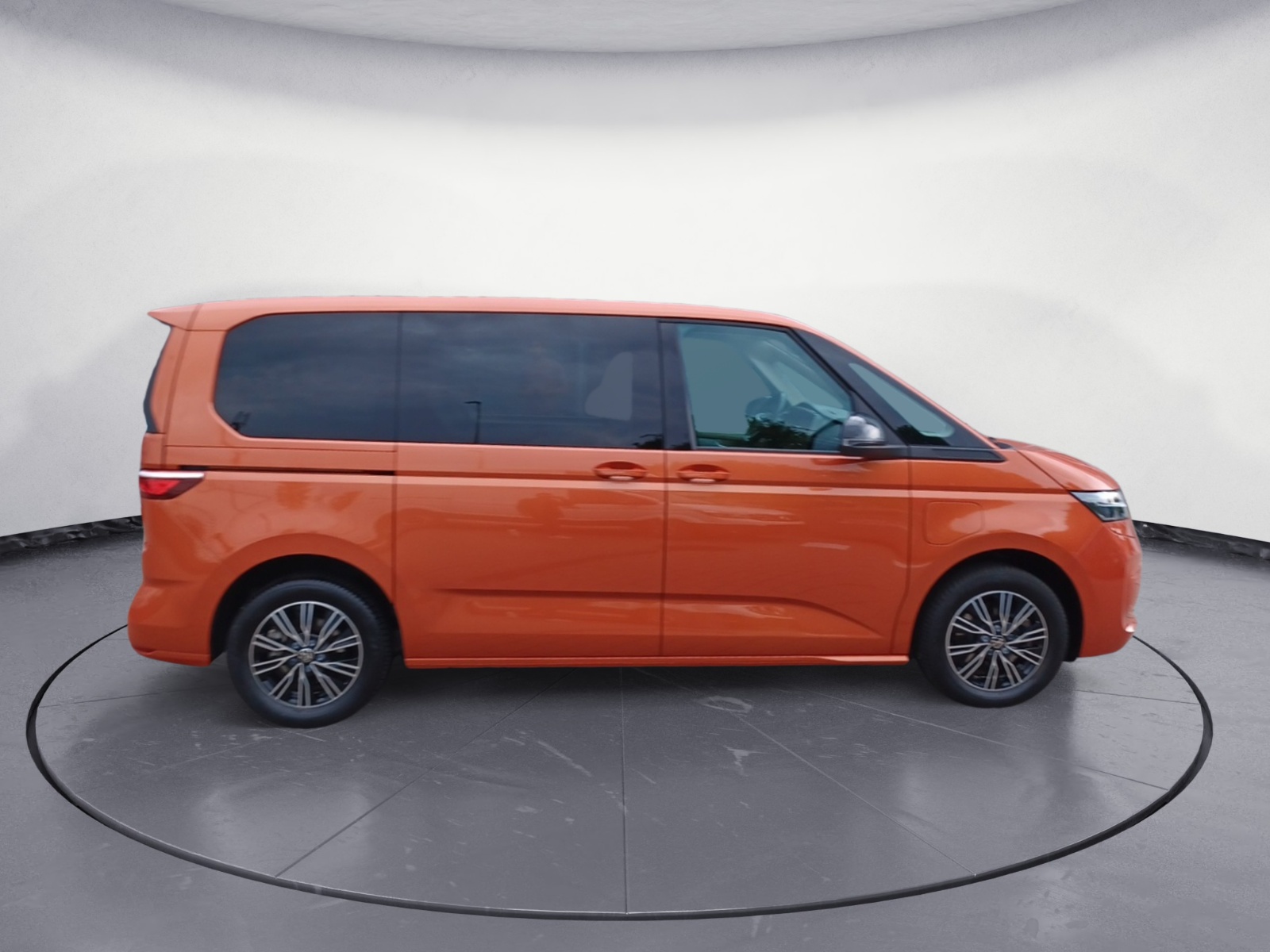 Volkswagen - T7 Multivan 1.4 l eHybrid