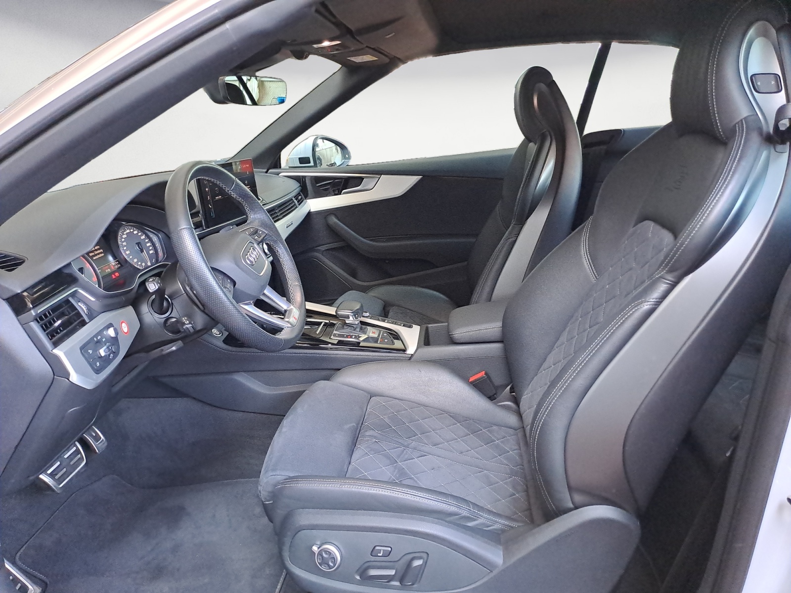 Audi - S5 Cabrio TFSI quattro tiptronic