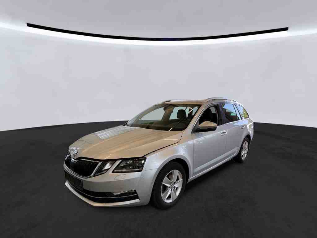 Skoda - Octavia Combi 2.0 TDI DSG Style