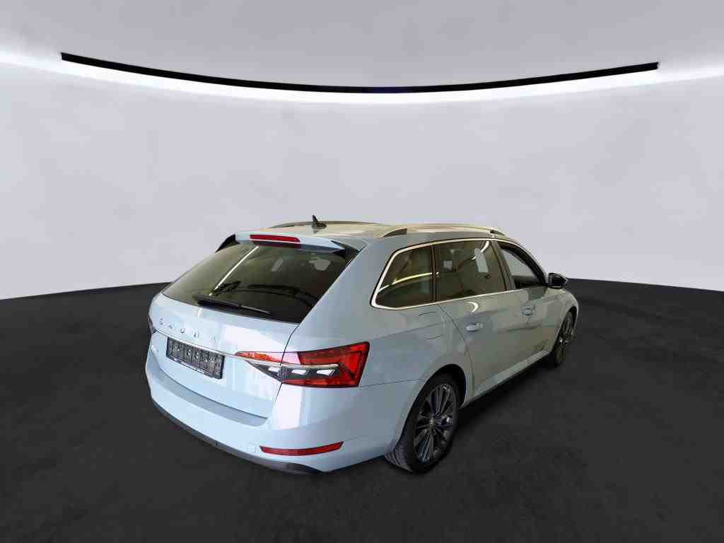 Skoda - Superb Combi Style 2.0 TDI DSG